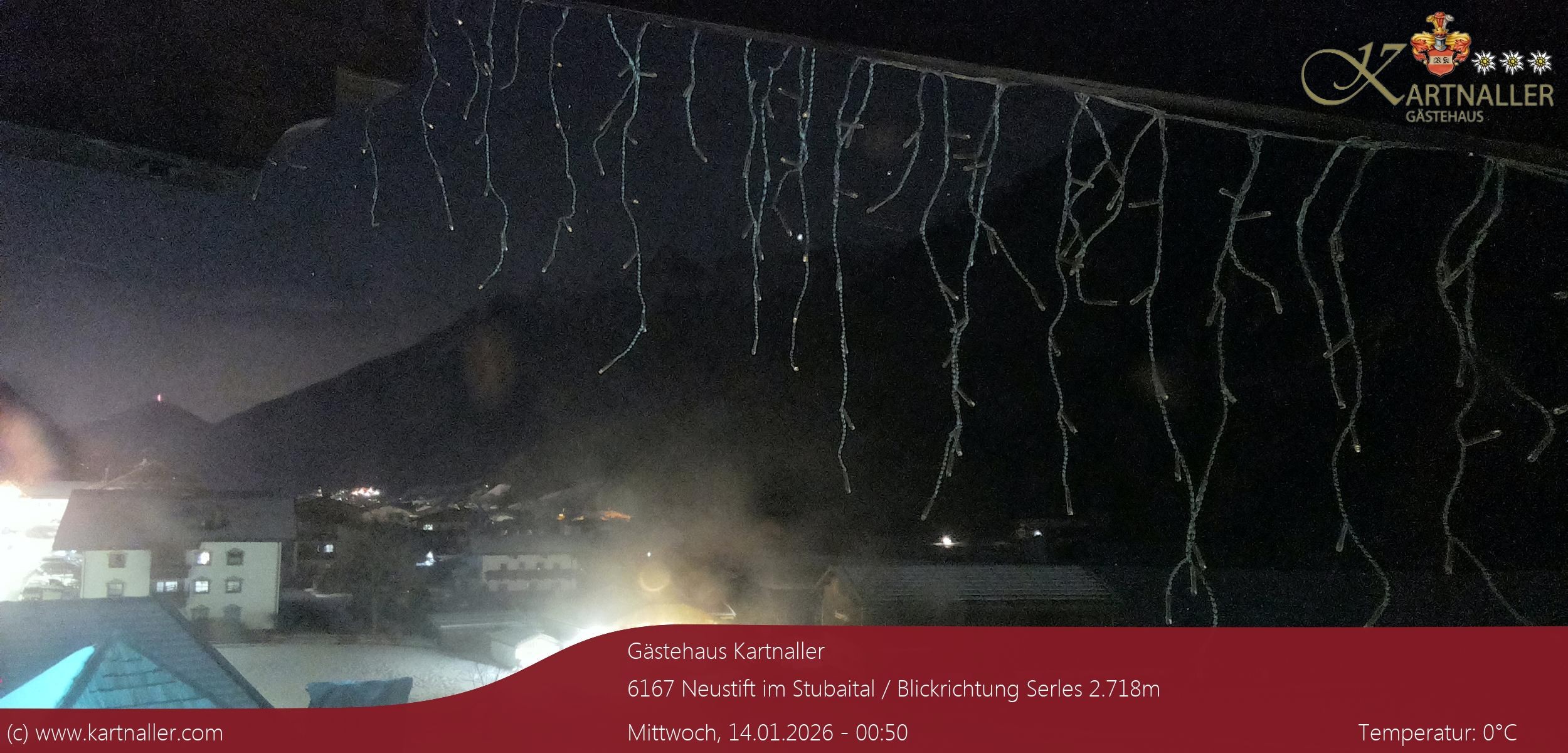 Archiv Foto Webcam Blick Neustift und Serles / Stubaital