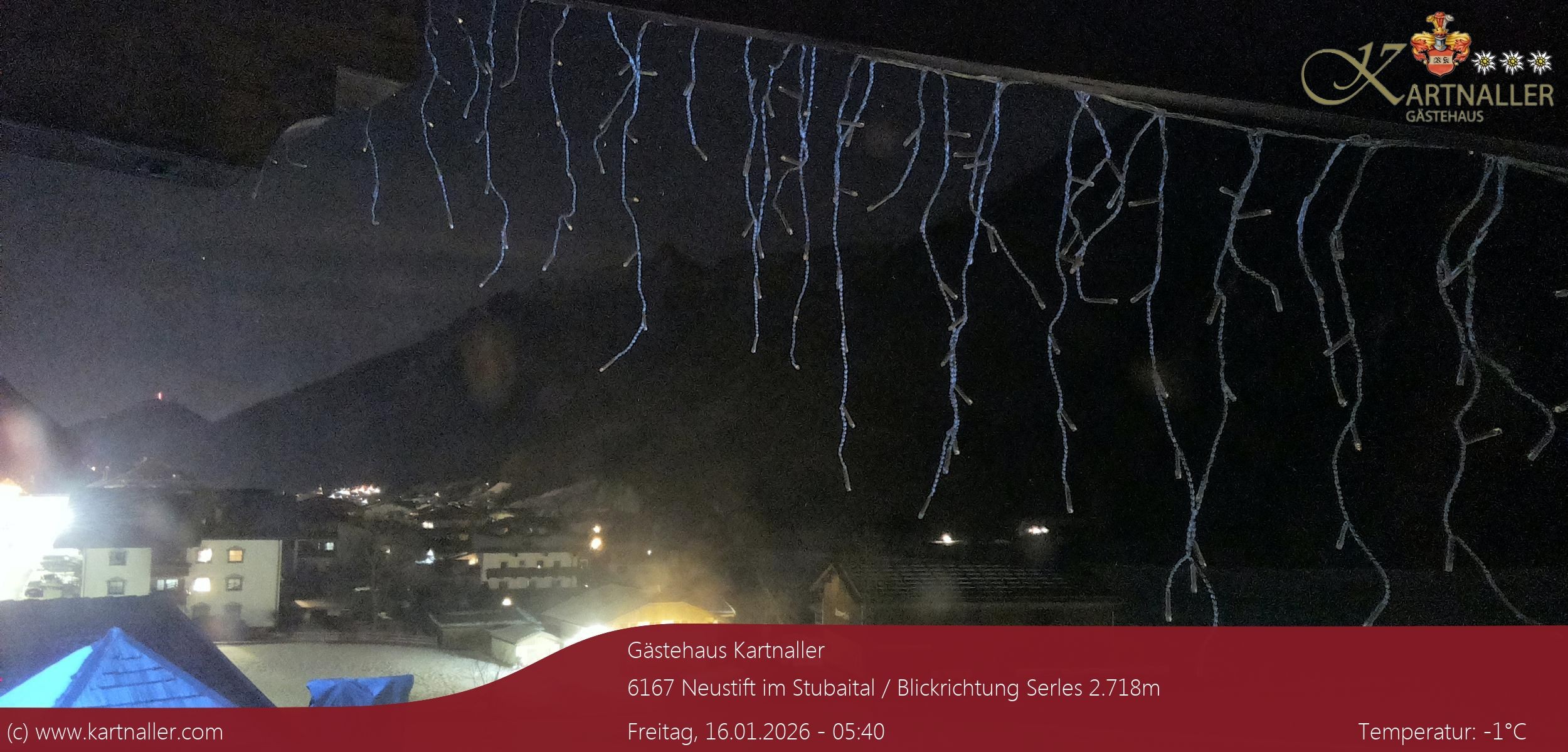 Archiv Foto Webcam Blick Neustift und Serles / Stubaital