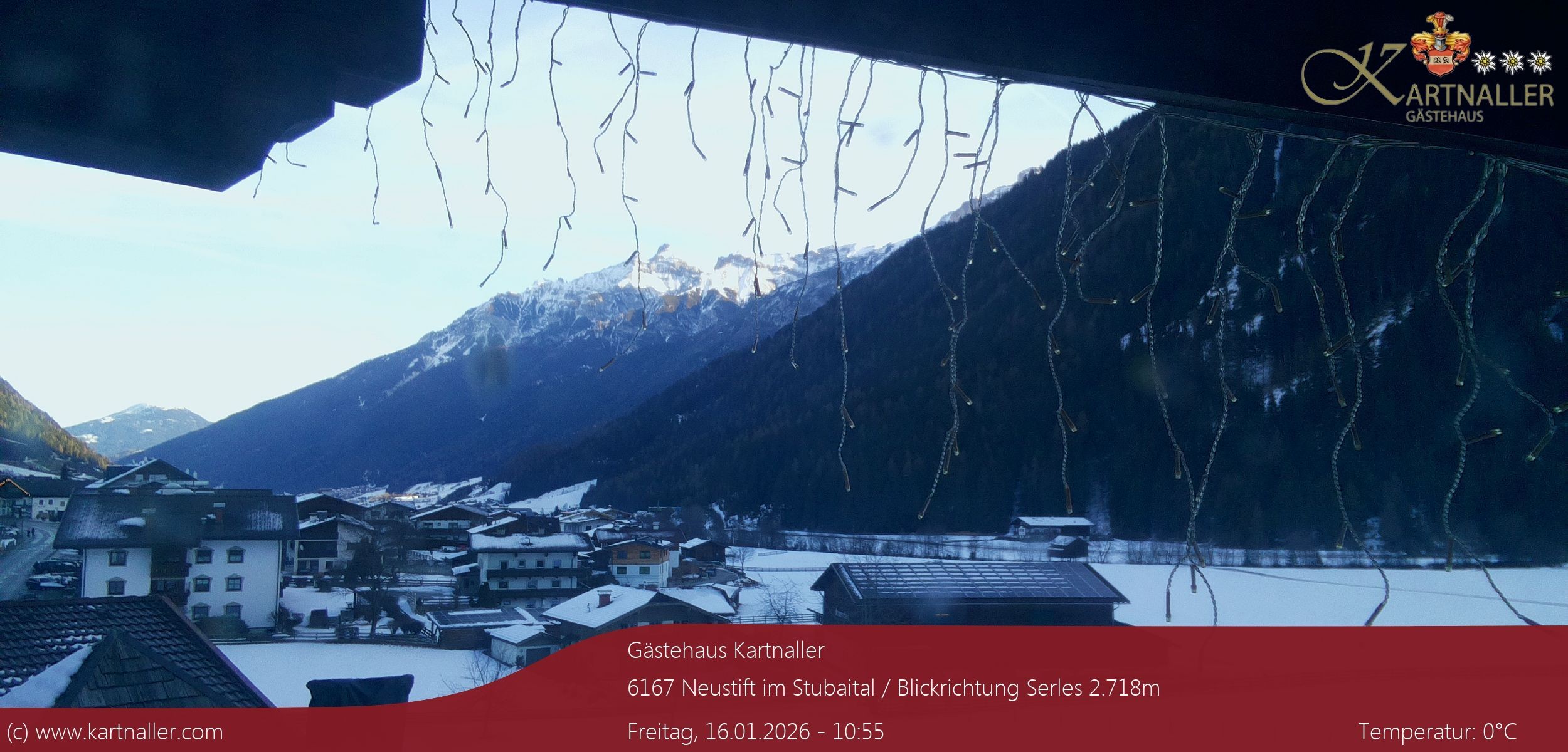 Archiv Foto Webcam Blick Neustift und Serles / Stubaital