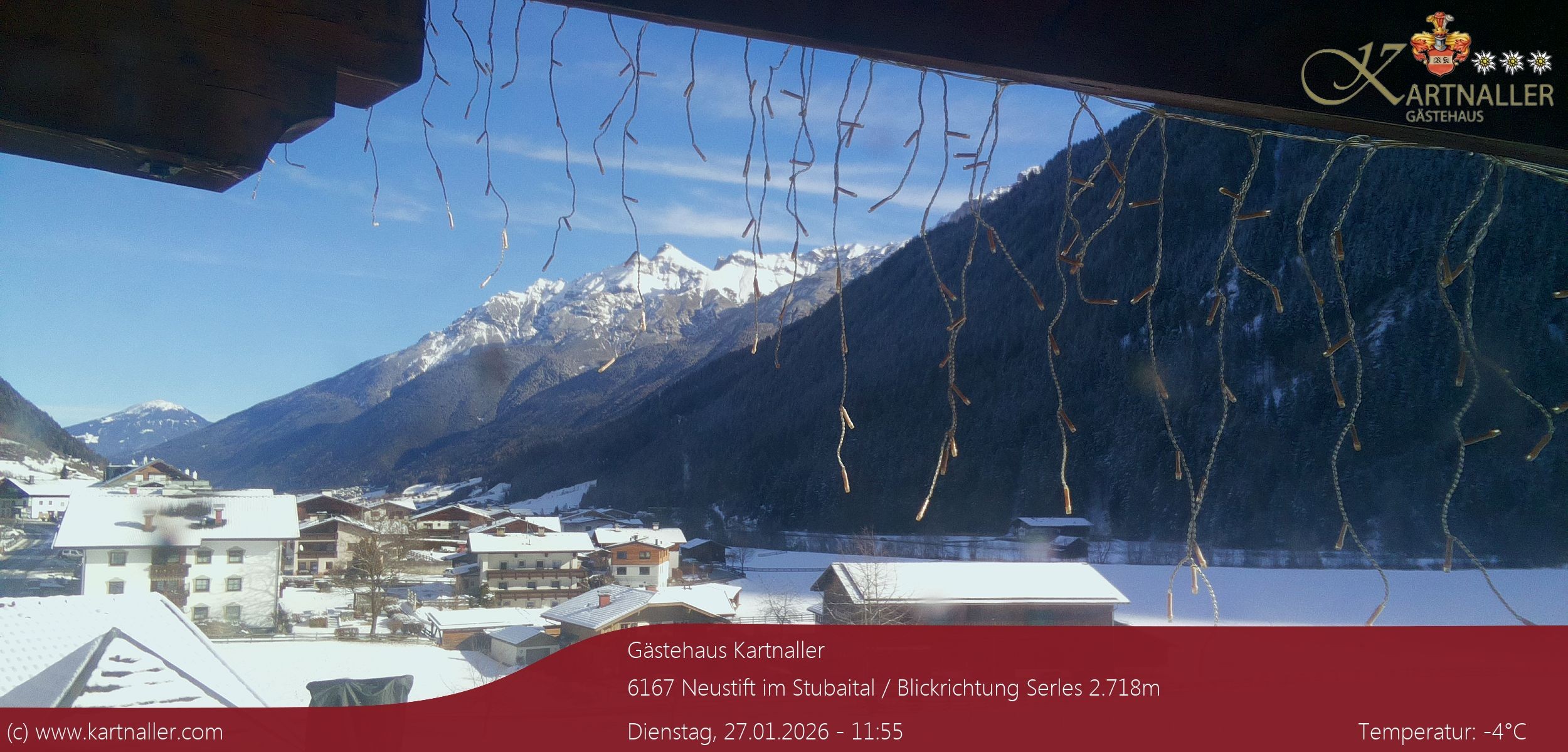 Archiv Foto Webcam Blick Neustift und Serles / Stubaital