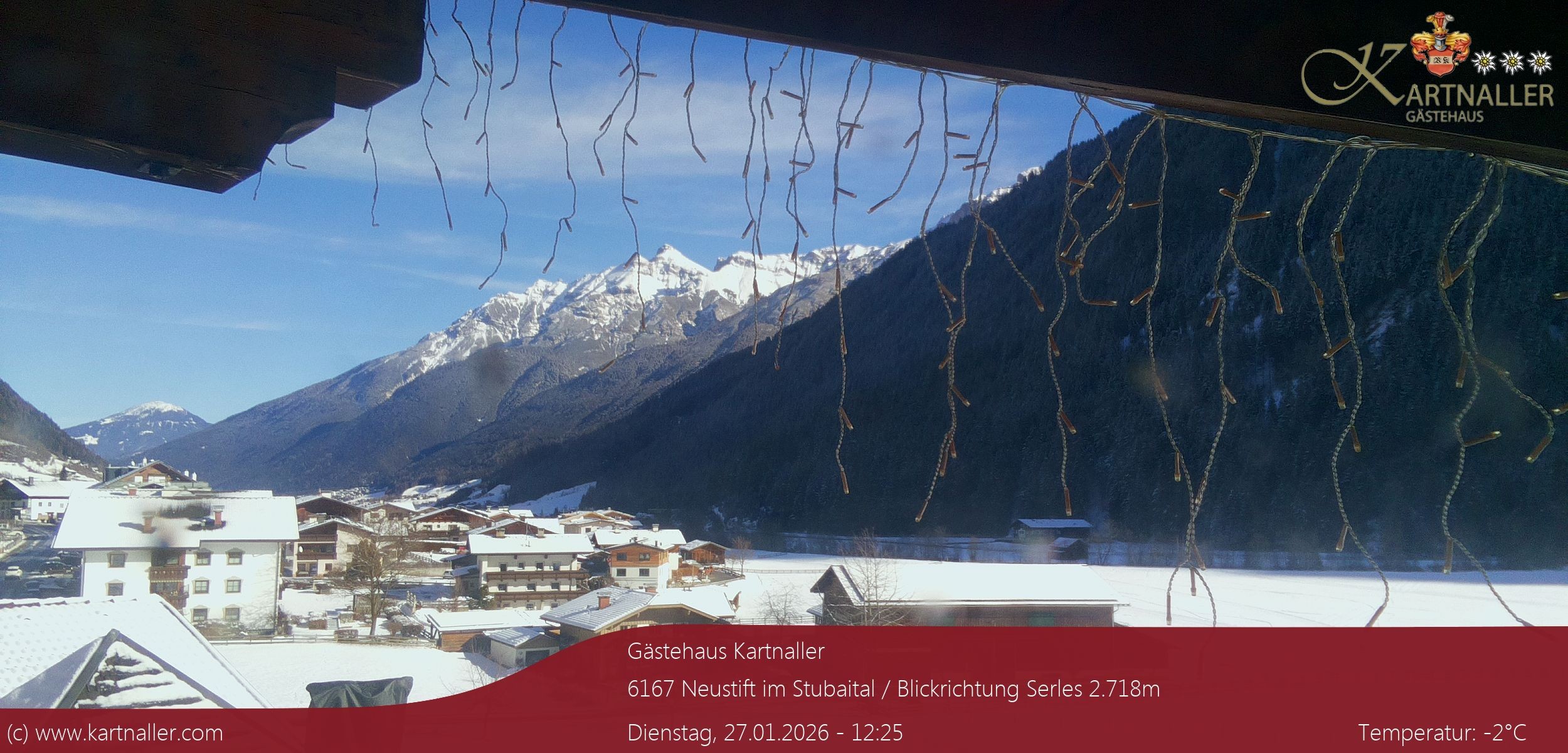 Archiv Foto Webcam Blick Neustift und Serles / Stubaital