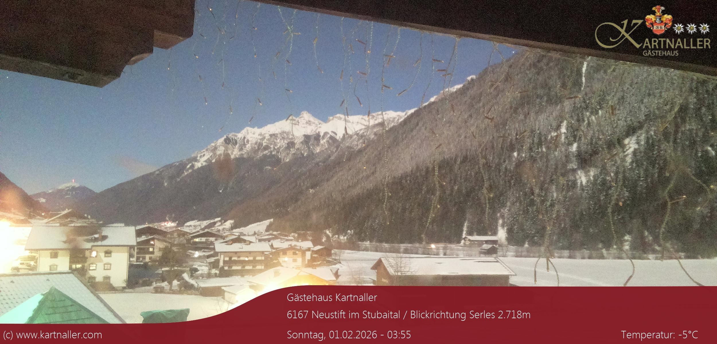 Archived image Webcam View to Neustift and Serles