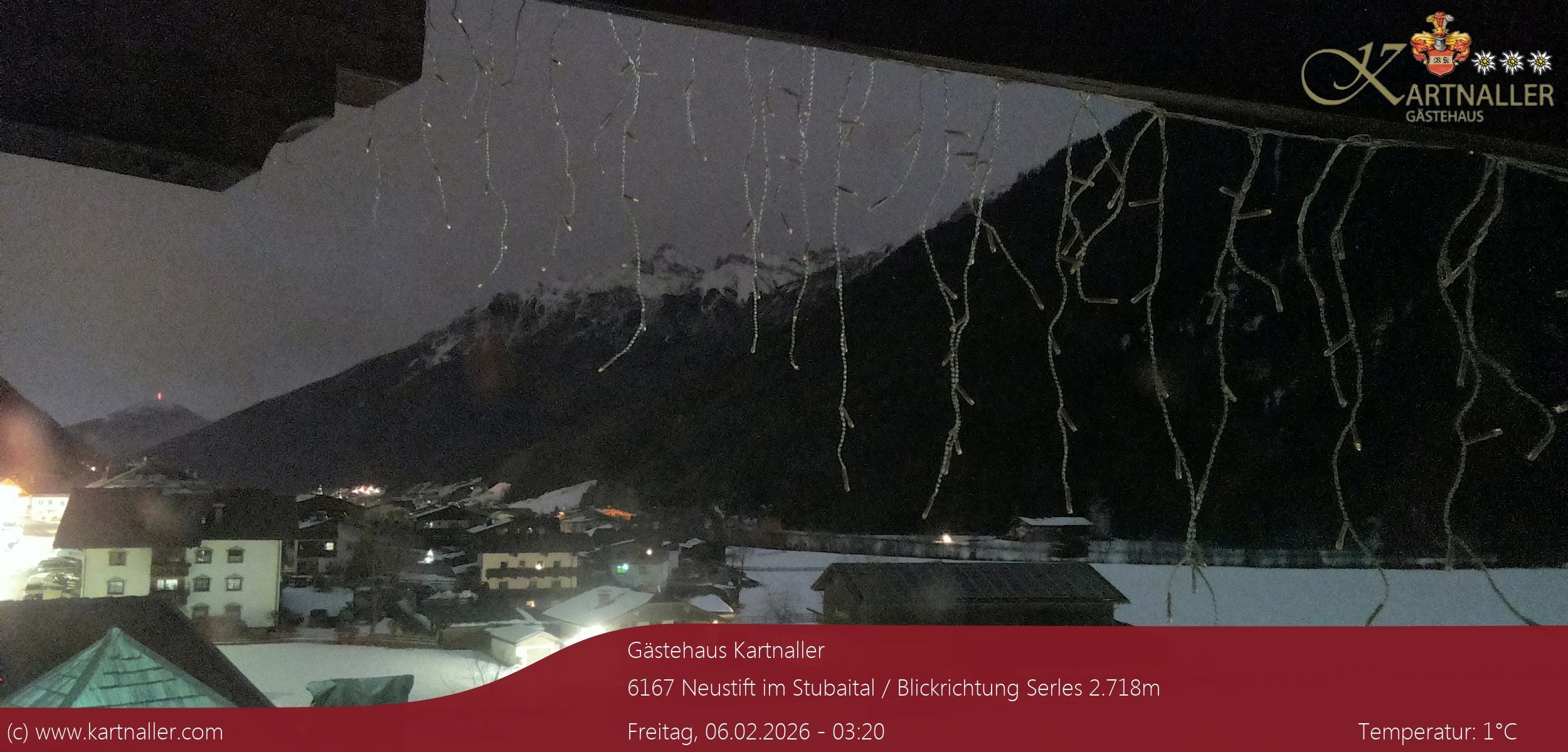 Archiv Foto Webcam Blick Neustift und Serles / Stubaital