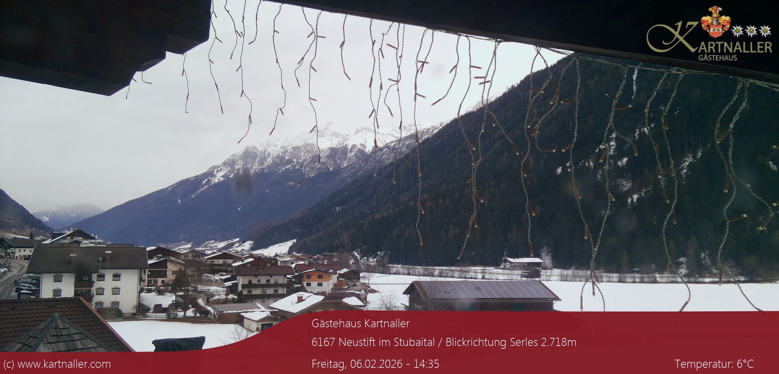 Archiv Foto Webcam Blick Neustift und Serles / Stubaital
