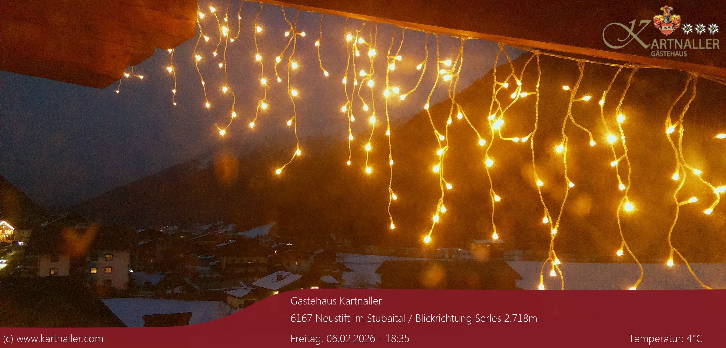 Archiv Foto Webcam Blick Neustift und Serles / Stubaital