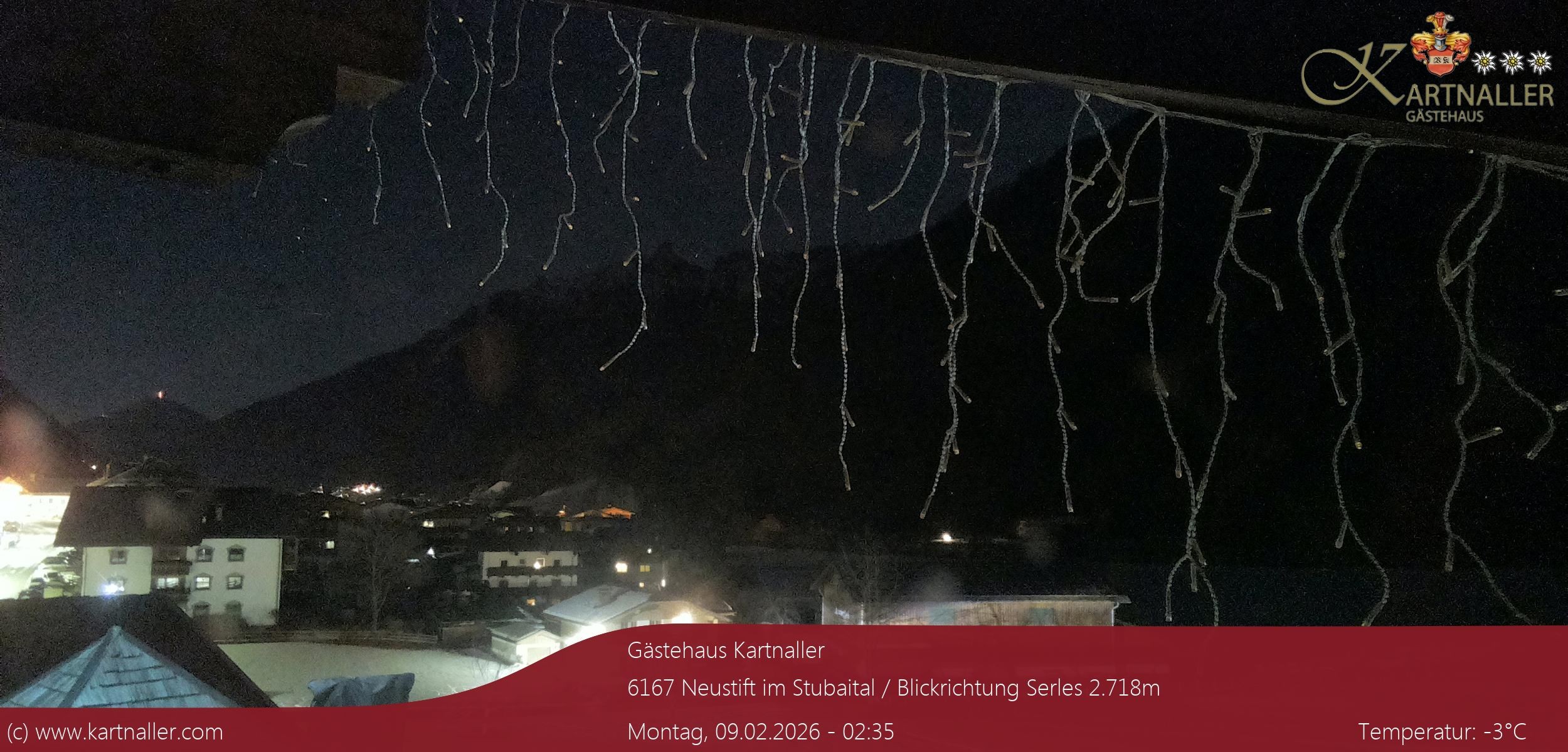 Archiv Foto Webcam Blick Neustift und Serles / Stubaital