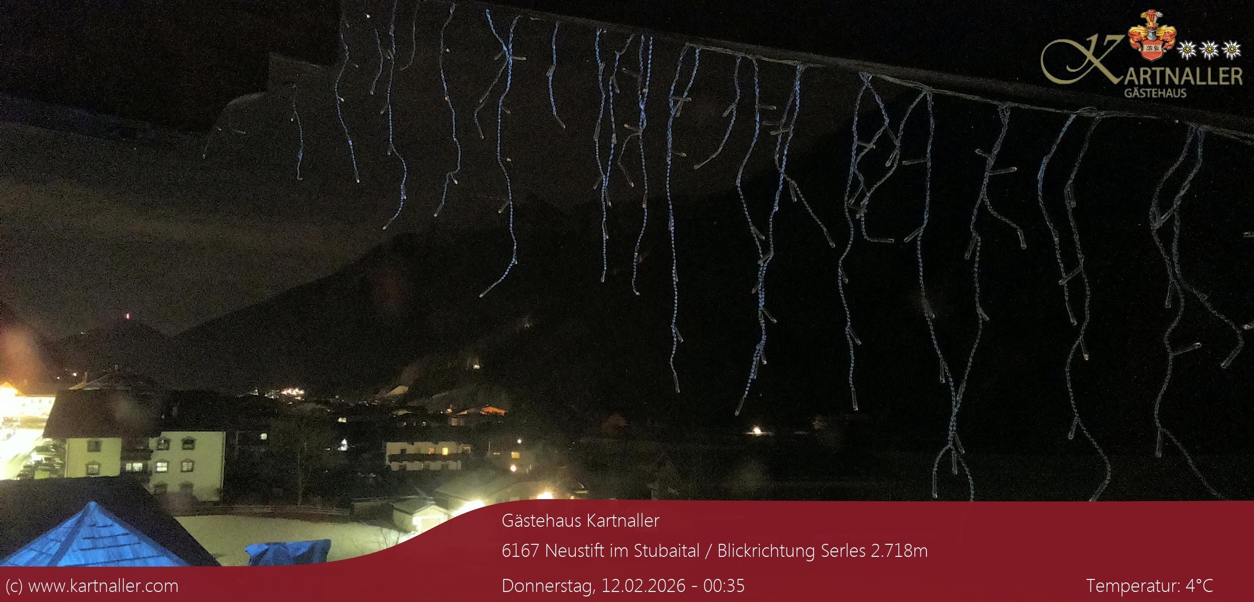 Archiv Foto Webcam Blick Neustift und Serles / Stubaital