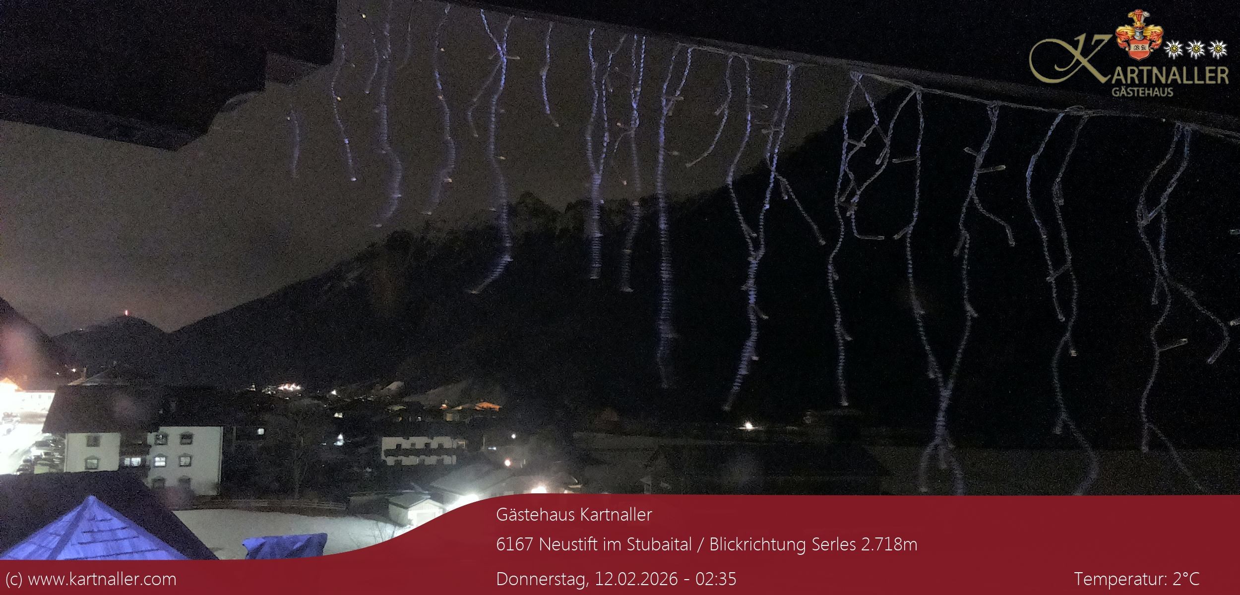 Archiv Foto Webcam Blick Neustift und Serles / Stubaital