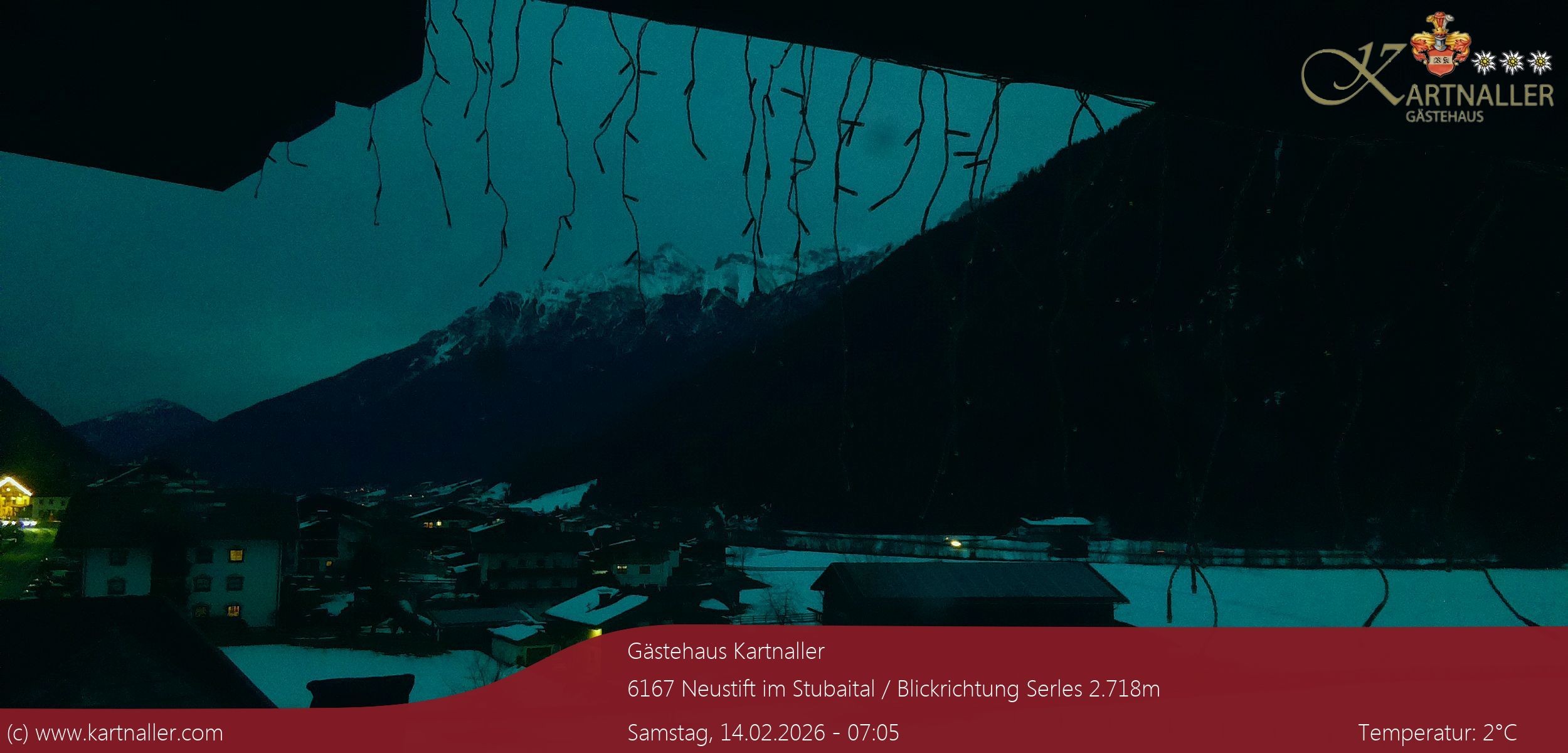 Archiv Foto Webcam Blick Neustift und Serles / Stubaital