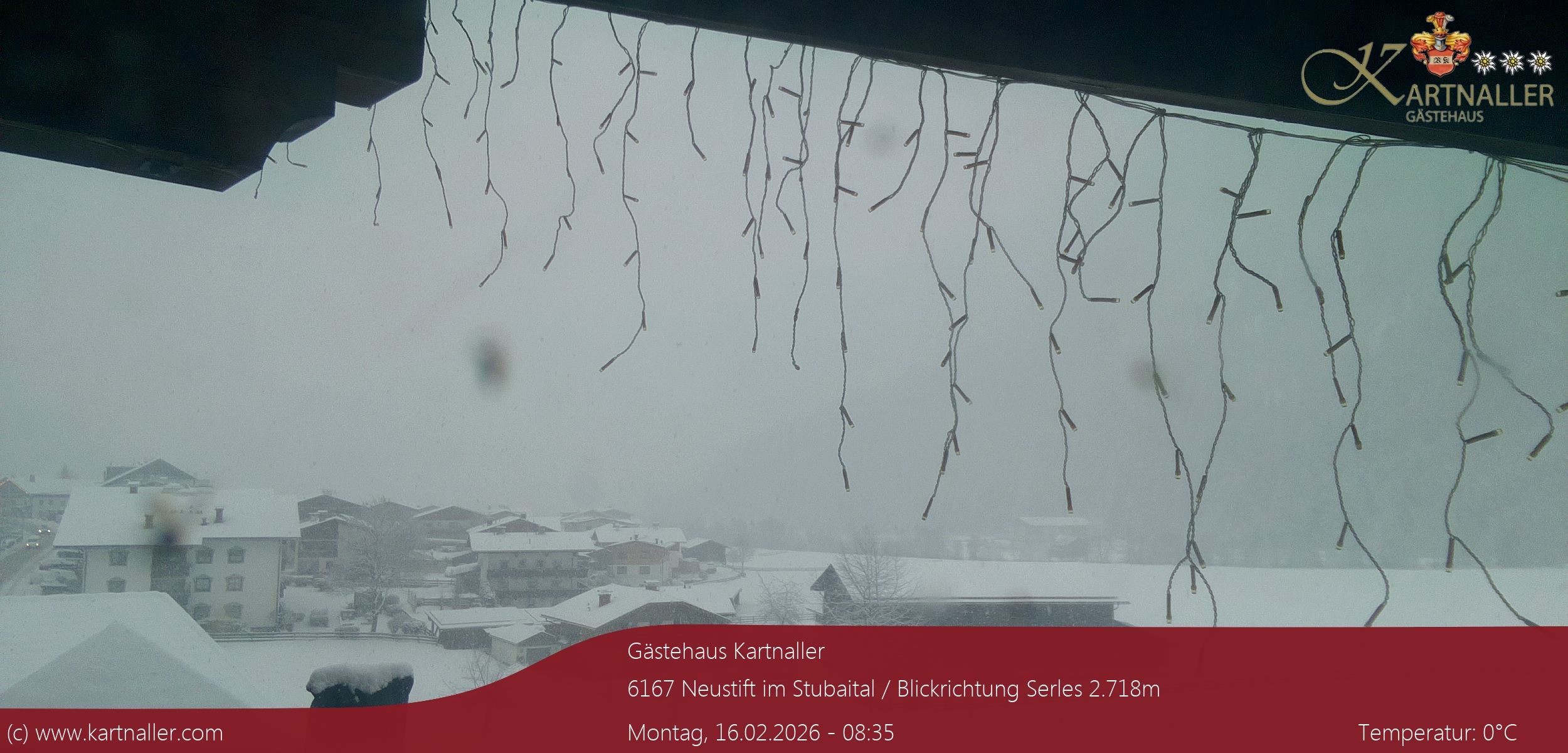 Archiv Foto Webcam Blick Neustift und Serles / Stubaital