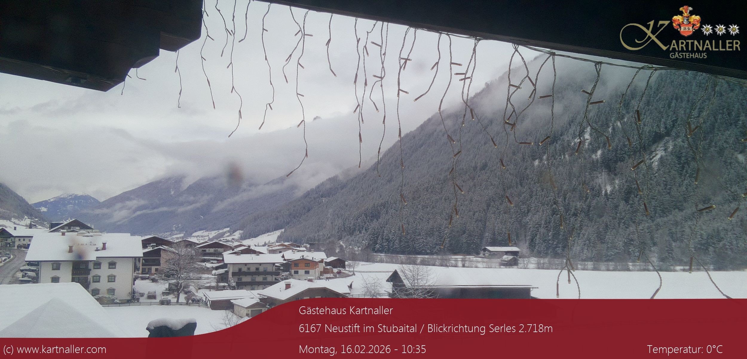 Archiv Foto Webcam Blick Neustift und Serles / Stubaital
