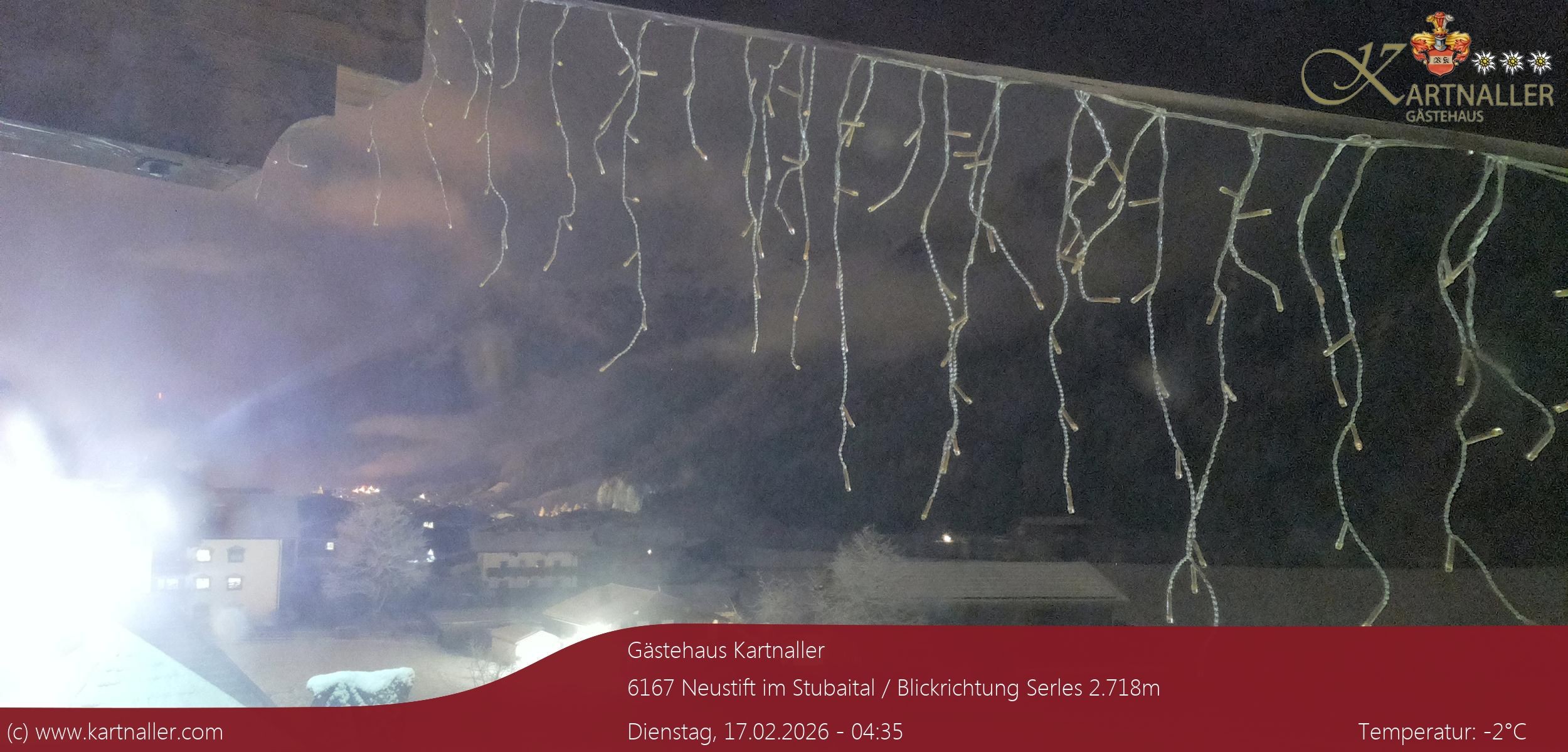 Archiv Foto Webcam Blick Neustift und Serles / Stubaital