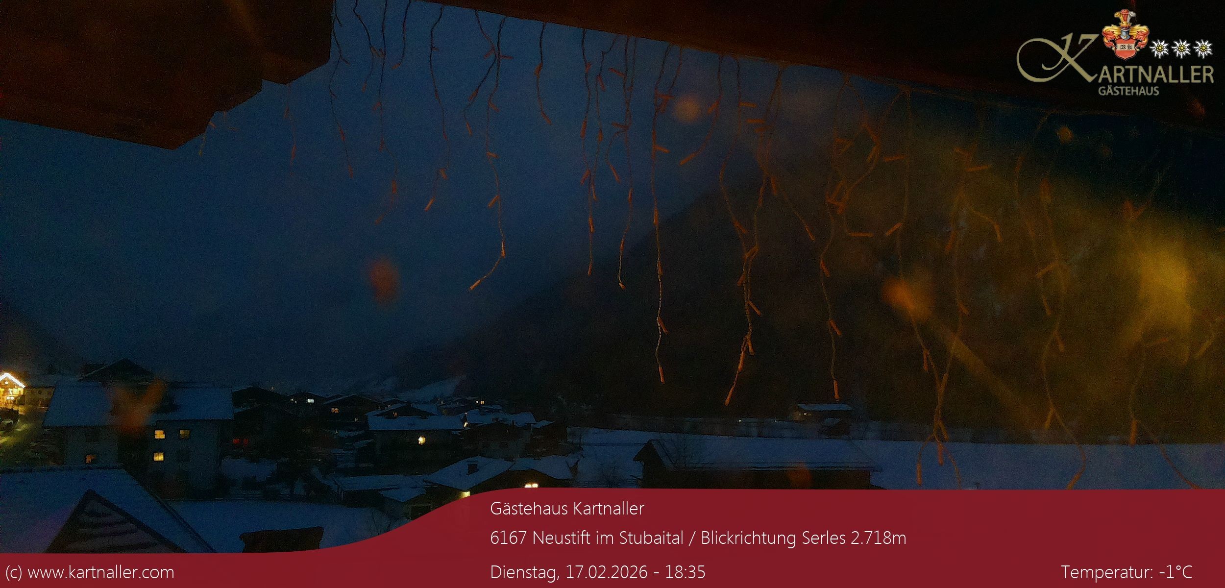 Archiv Foto Webcam Blick Neustift und Serles / Stubaital