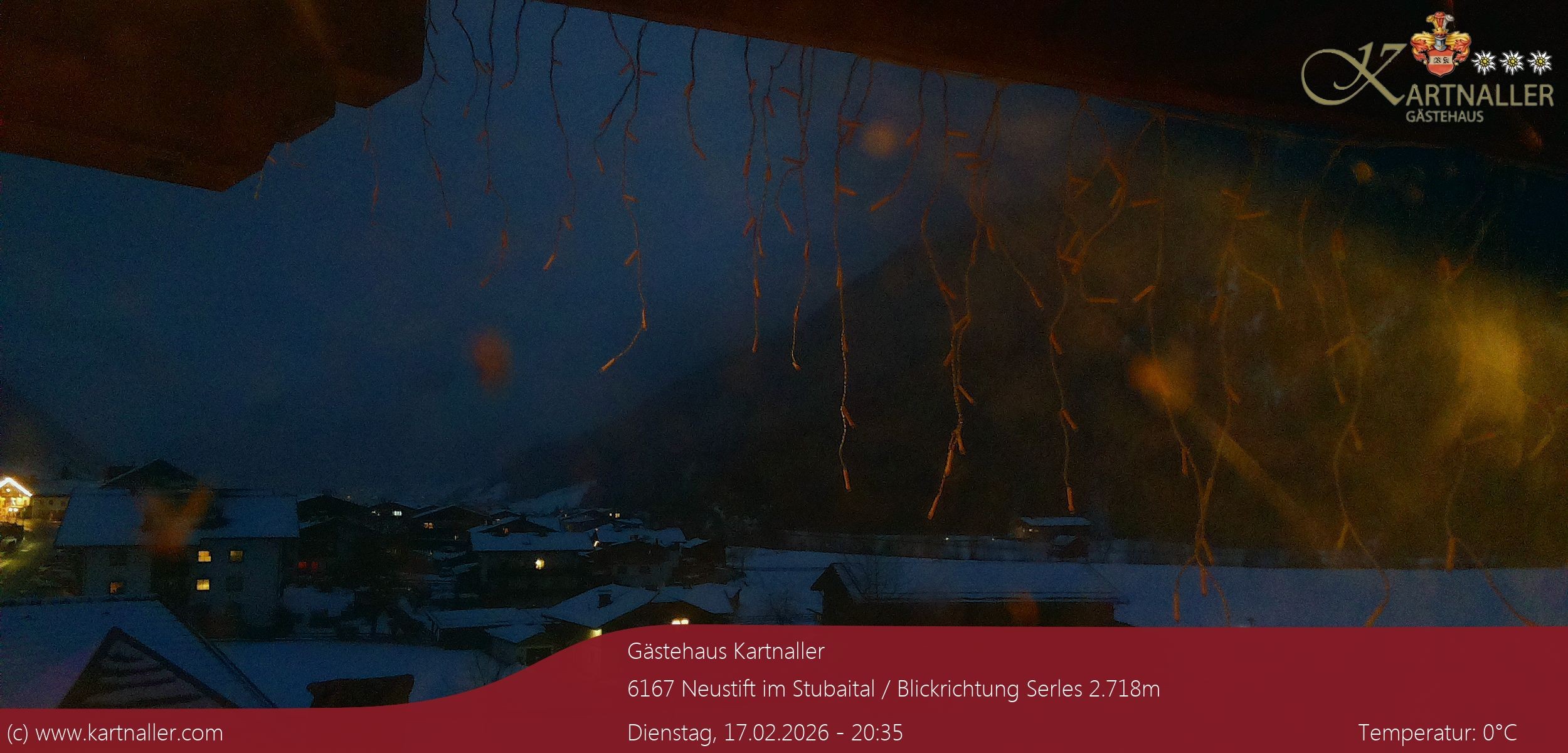 Archiv Foto Webcam Blick Neustift und Serles / Stubaital