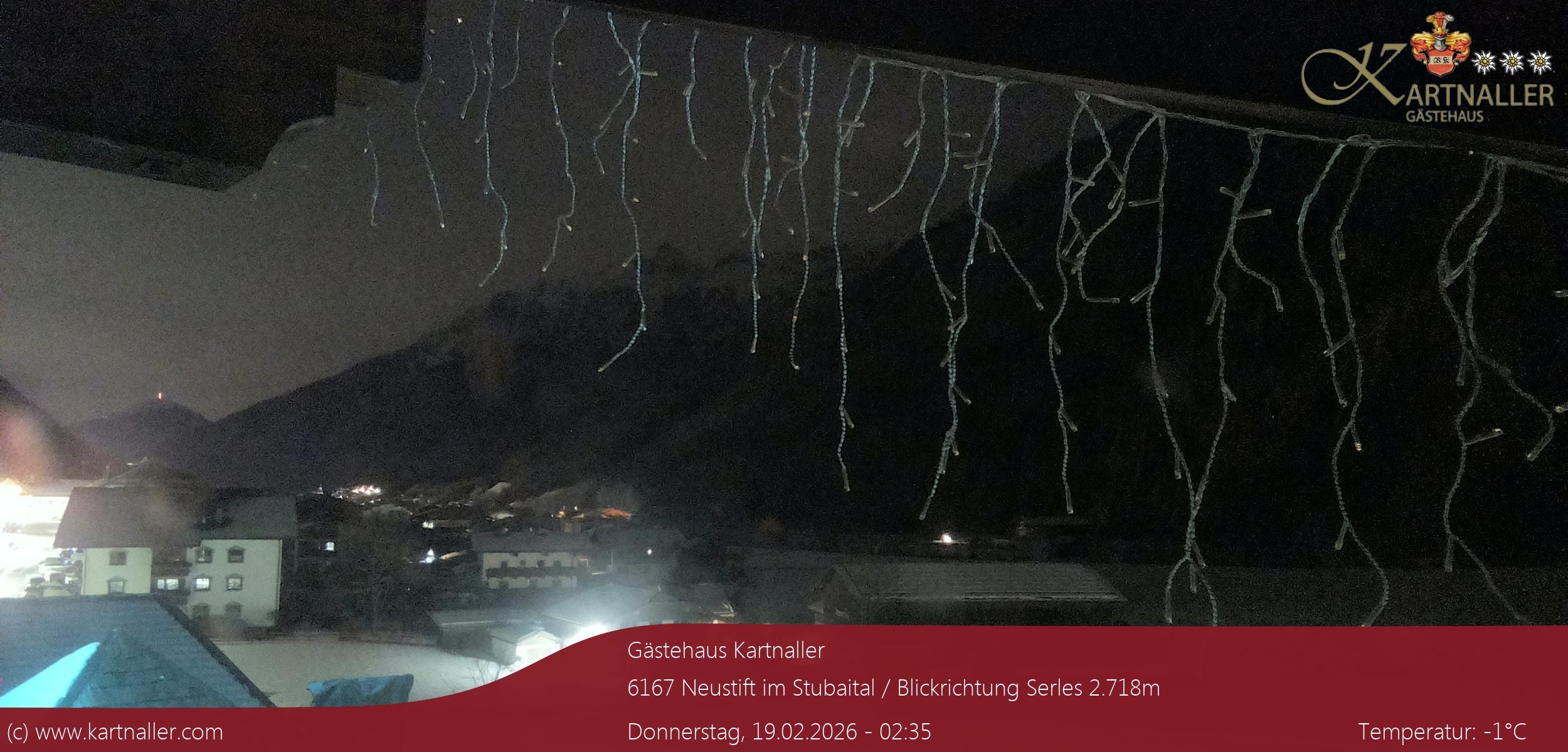 Archiv Foto Webcam Blick Neustift und Serles / Stubaital