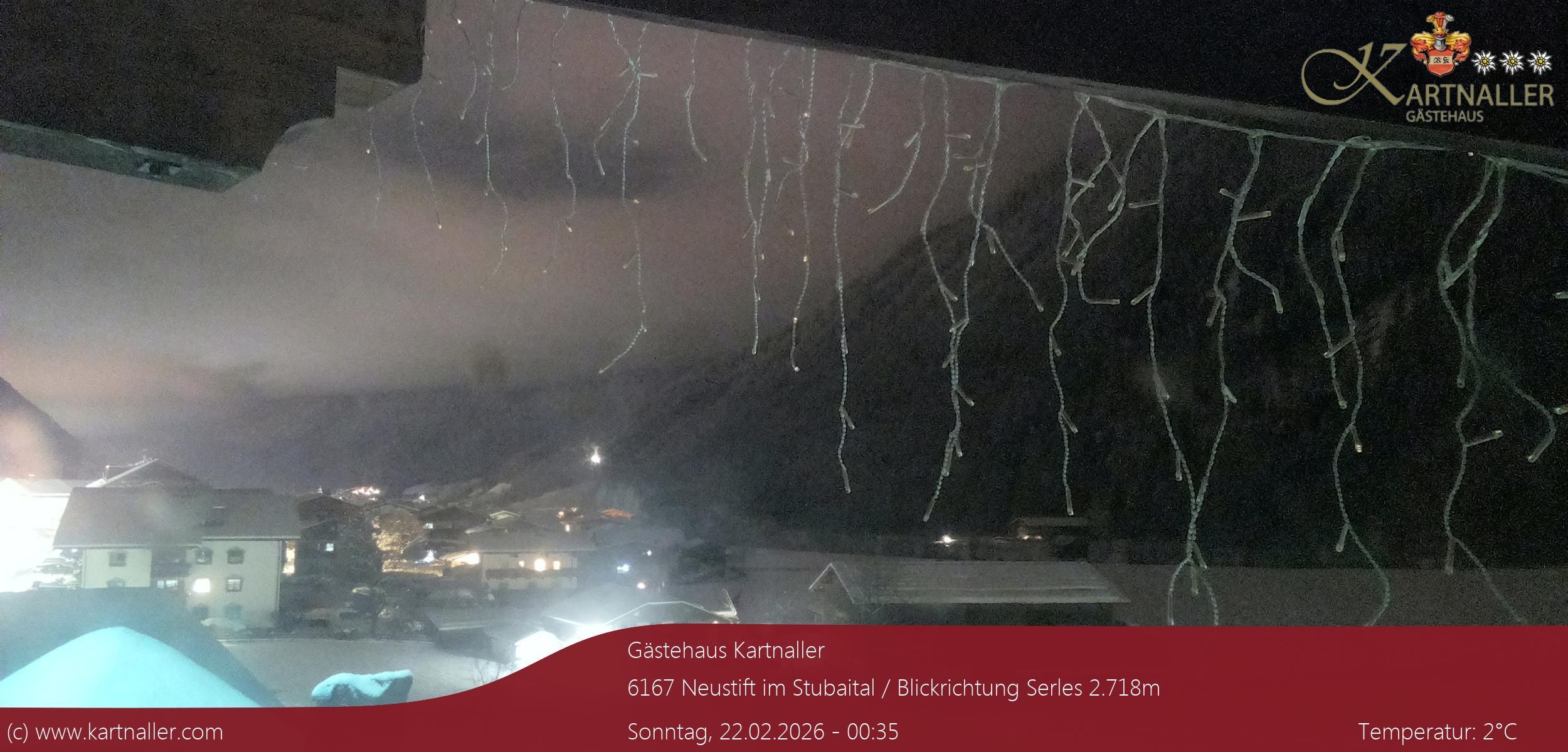 Archiv Foto Webcam Blick Neustift und Serles / Stubaital