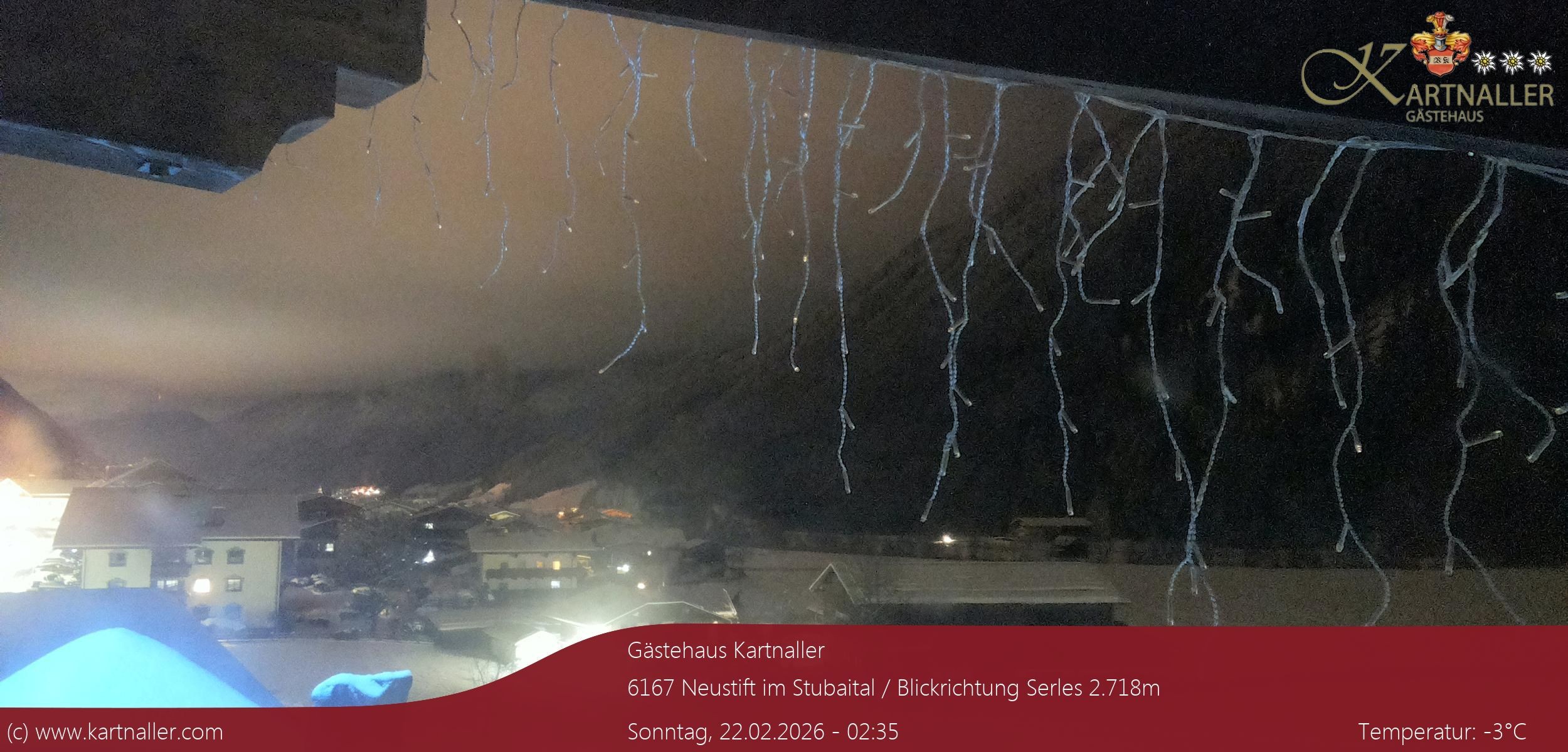 Archiv Foto Webcam Blick Neustift und Serles / Stubaital