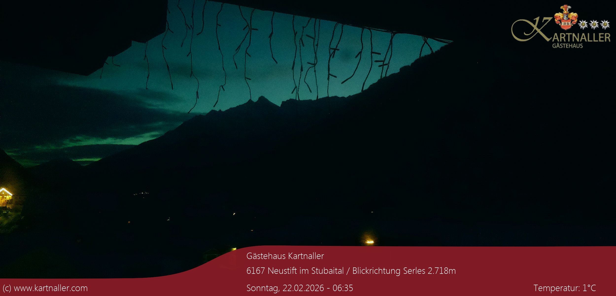 Archiv Foto Webcam Blick Neustift und Serles / Stubaital