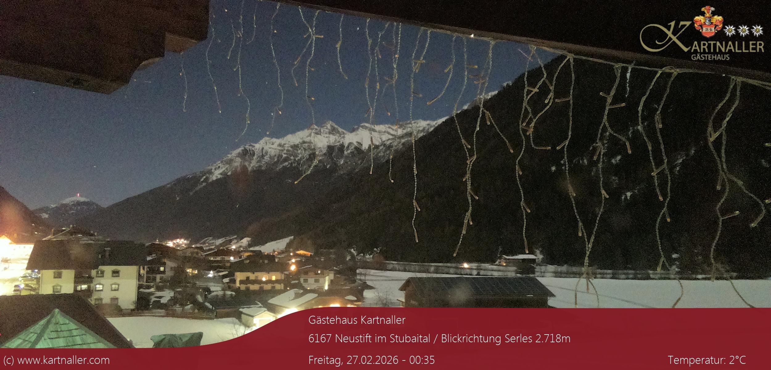 Archiv Foto Webcam Blick Neustift und Serles / Stubaital