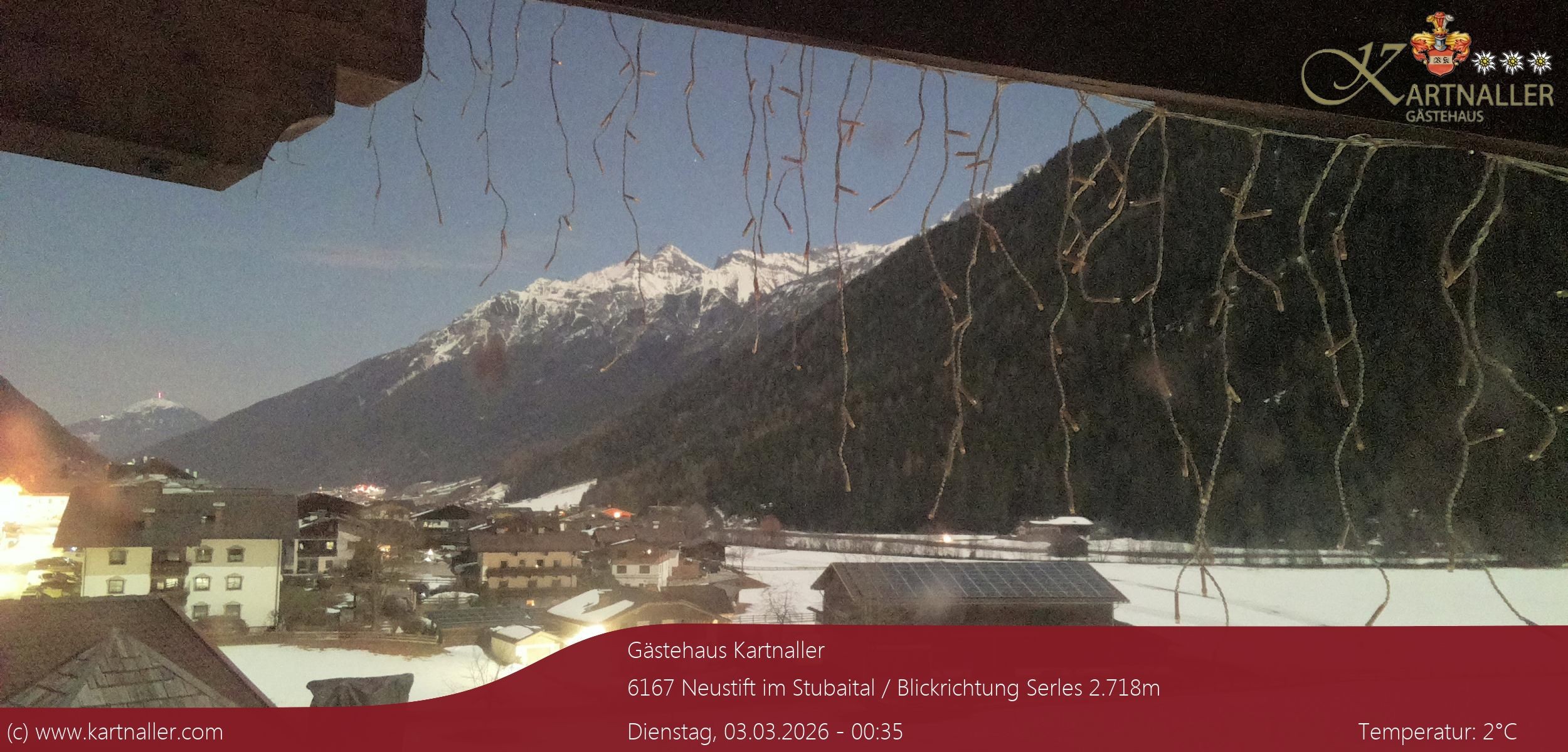 Archiv Foto Webcam Blick Neustift und Serles / Stubaital