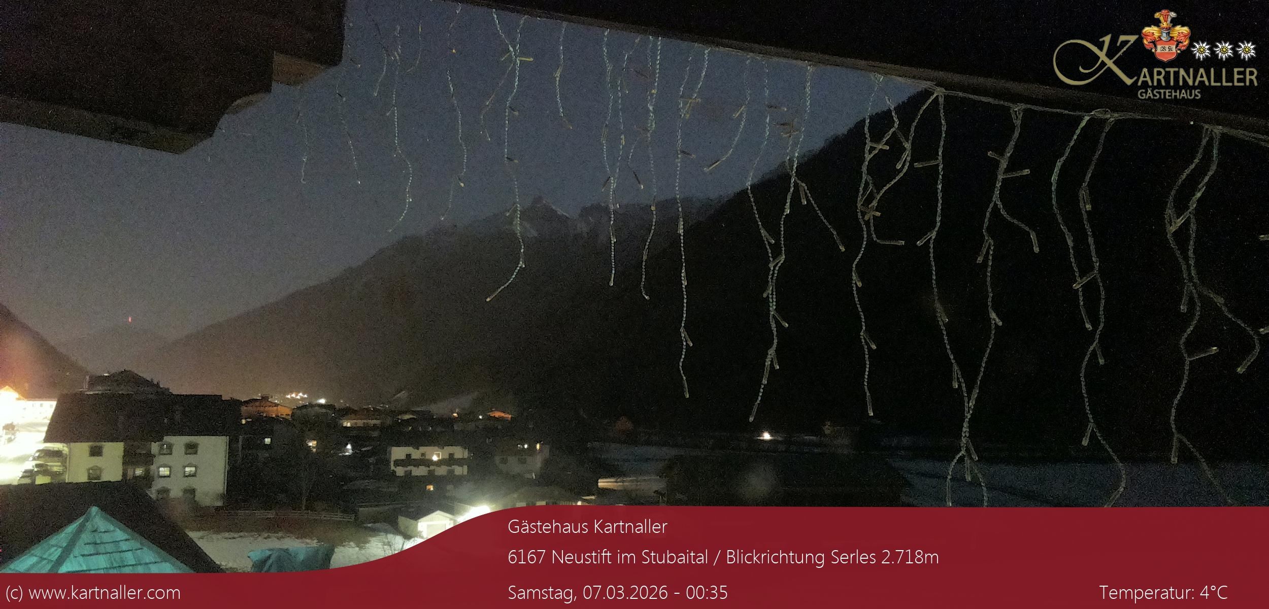 Archived image Webcam View to Neustift and Serles