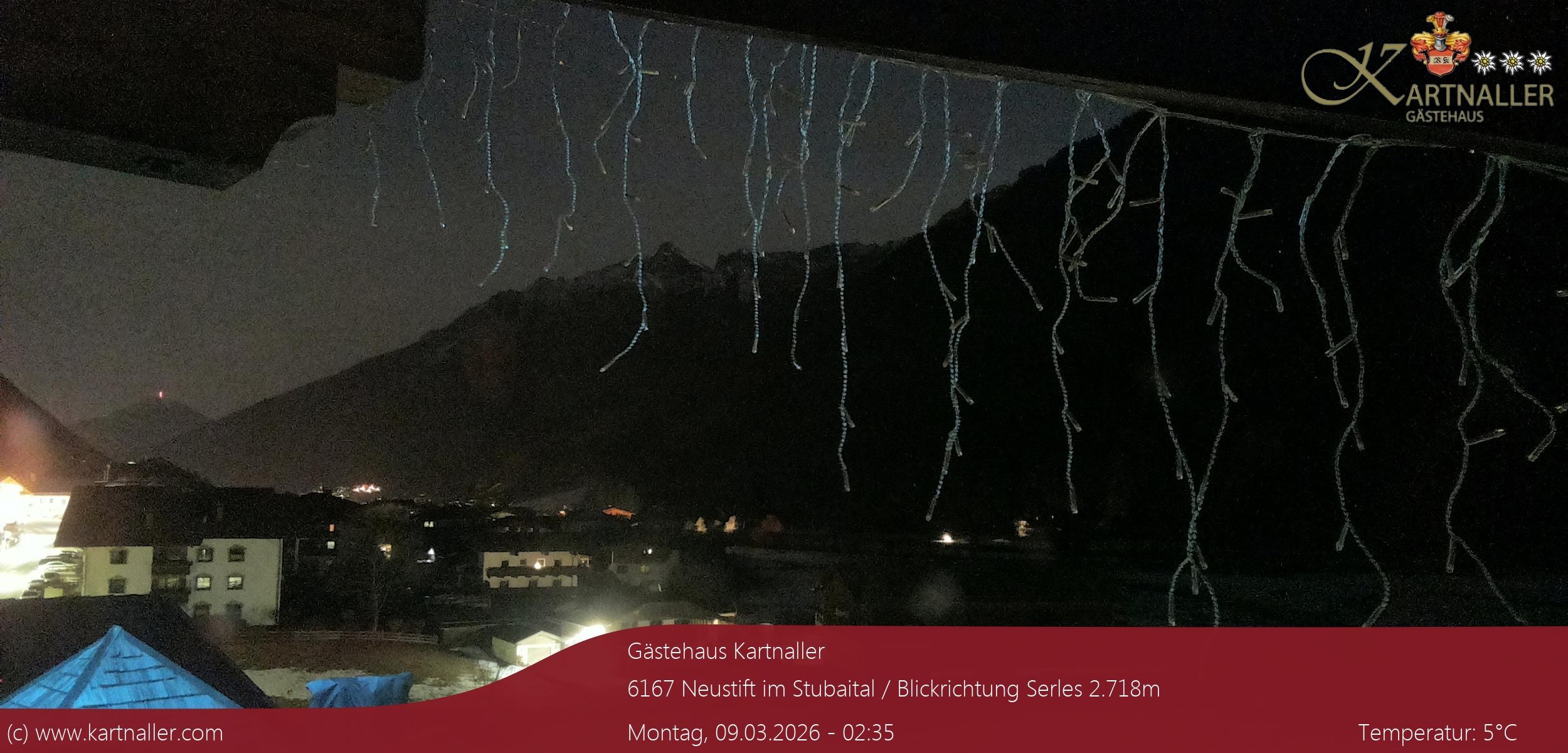 Archiv Foto Webcam Blick Neustift und Serles / Stubaital