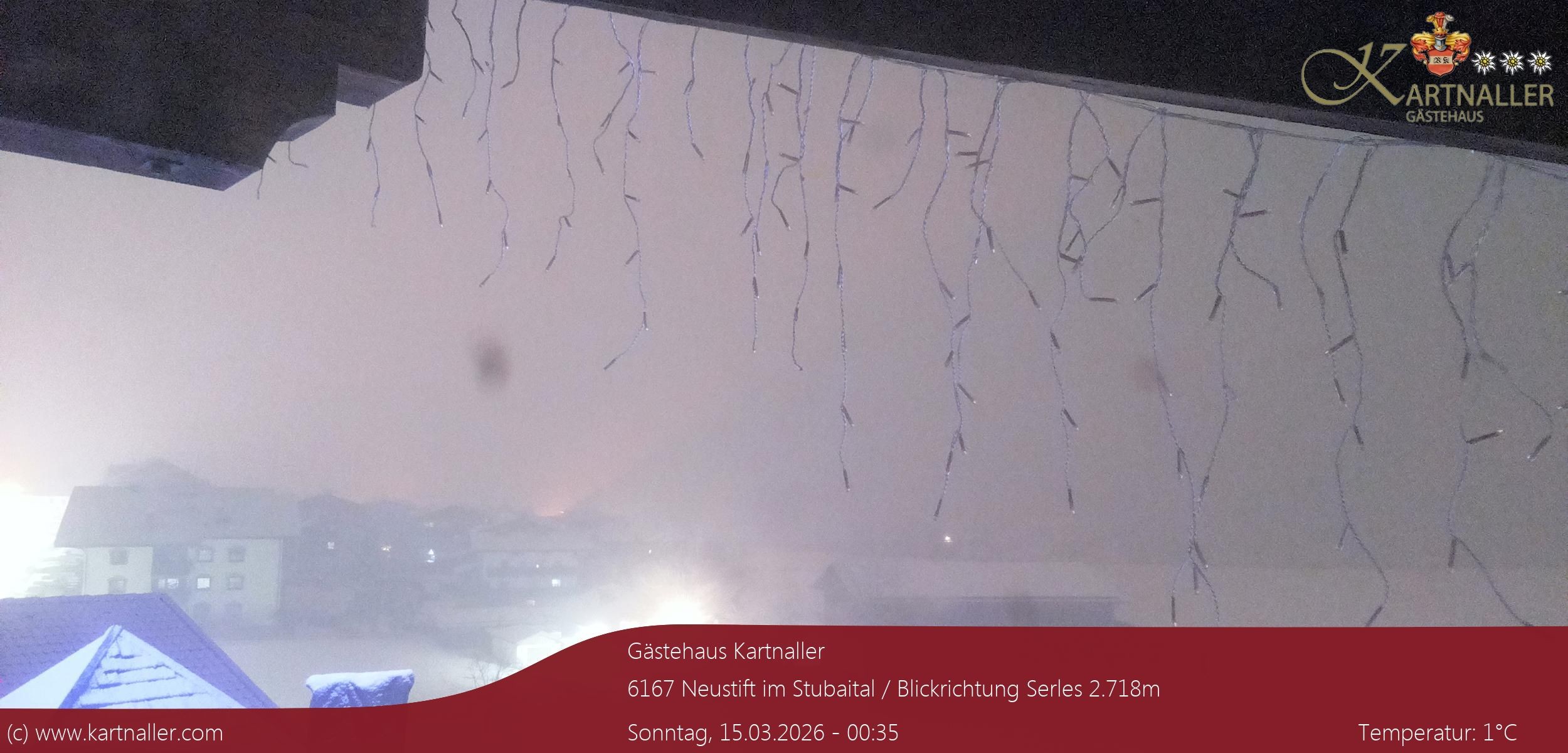 Archiv Foto Webcam Blick Neustift und Serles / Stubaital