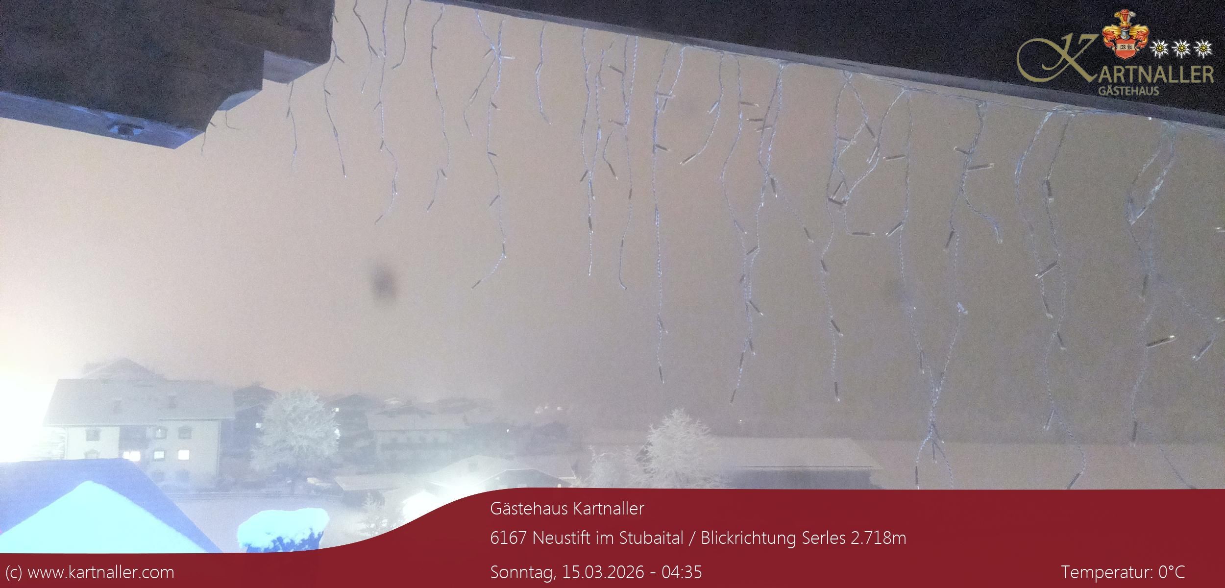 Archiv Foto Webcam Blick Neustift und Serles / Stubaital