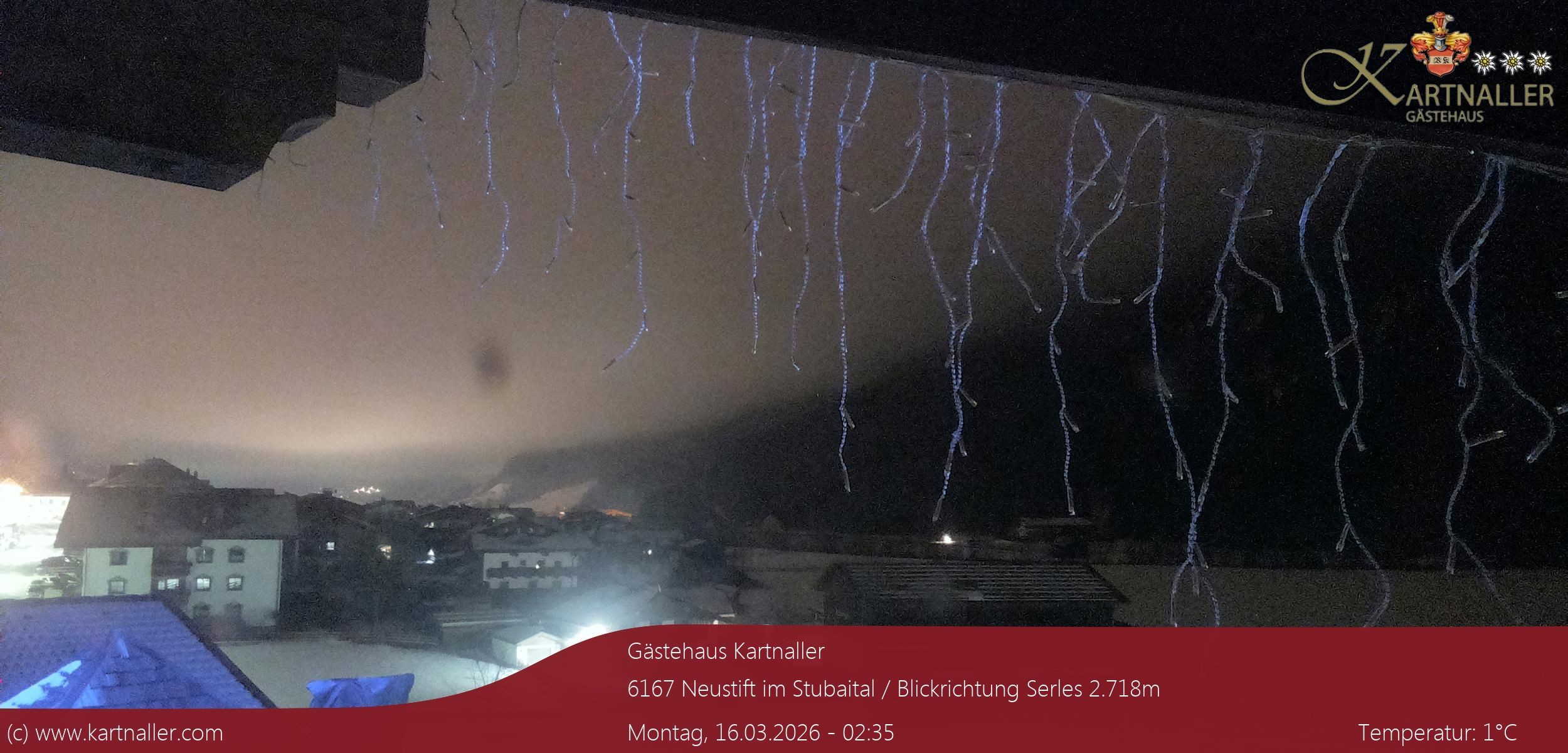 Archiv Foto Webcam Blick Neustift und Serles / Stubaital