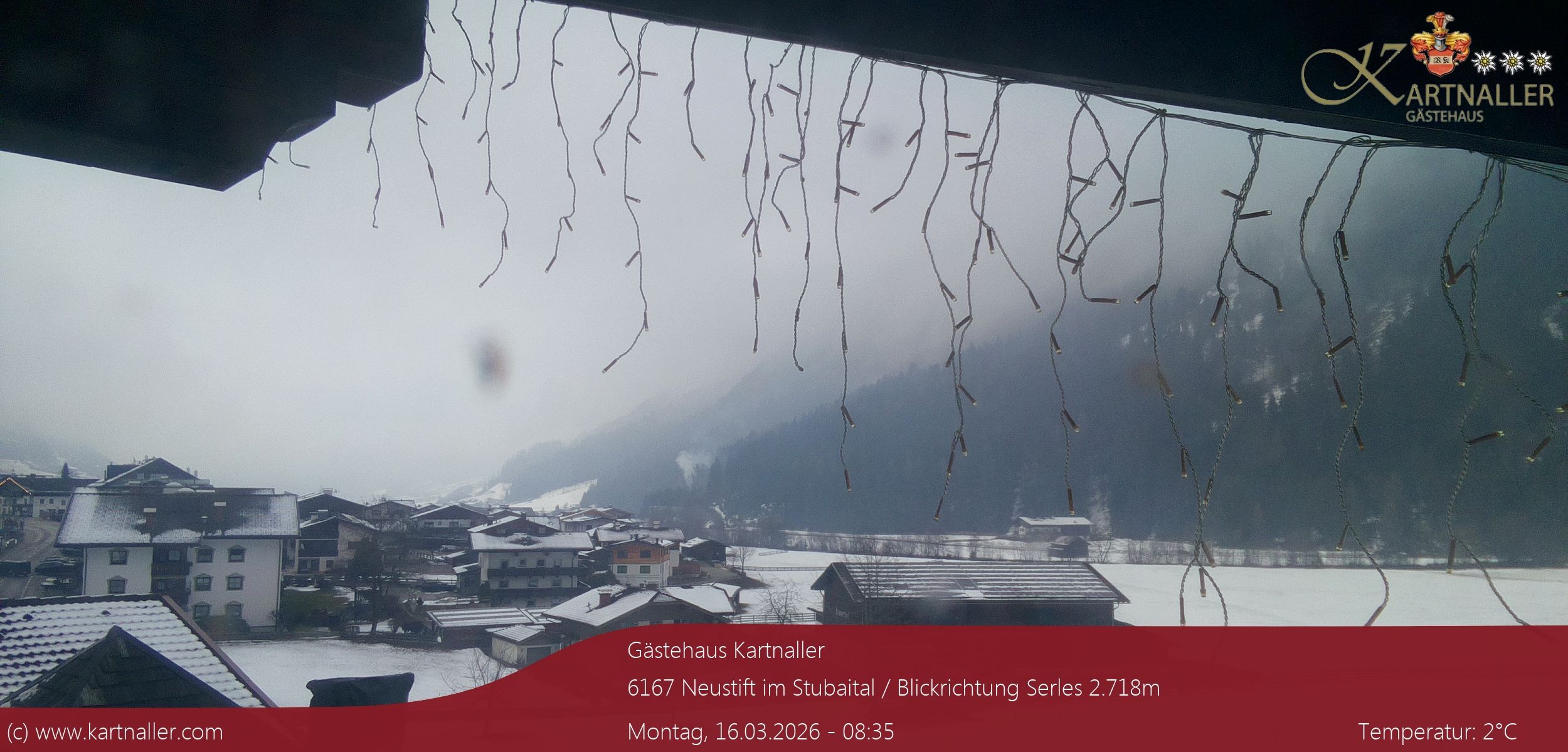 Archiv Foto Webcam Blick Neustift und Serles / Stubaital