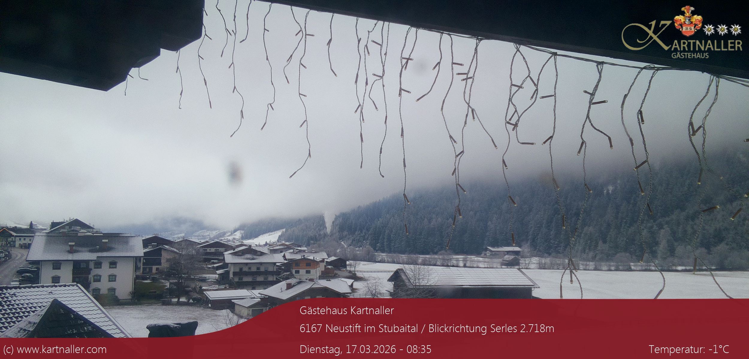 Archiv Foto Webcam Blick Neustift und Serles / Stubaital