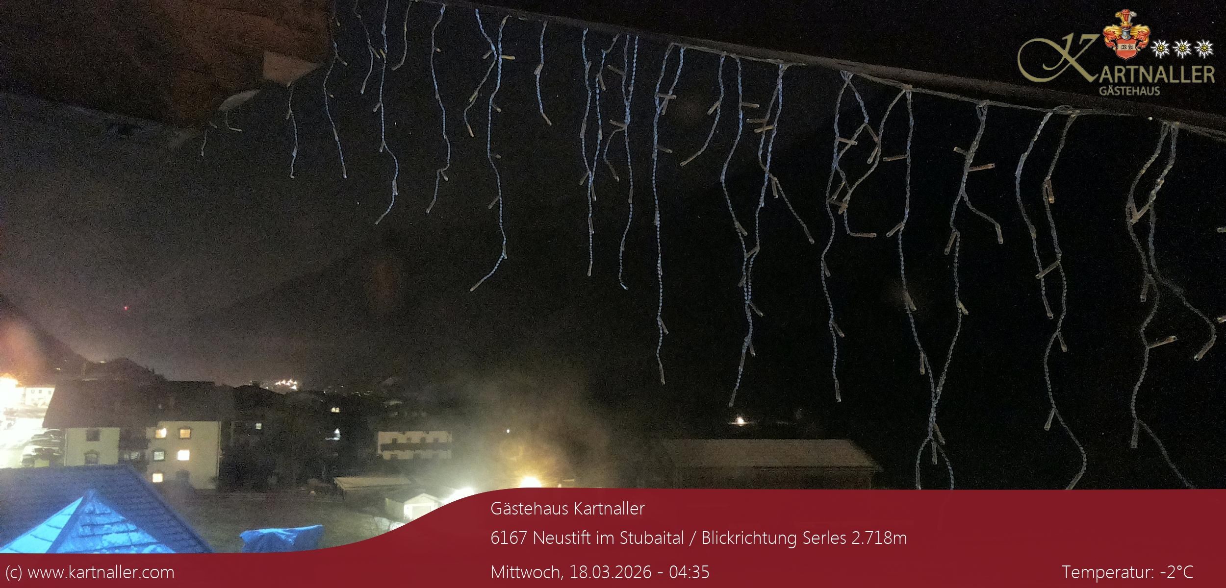 Archiv Foto Webcam Blick Neustift und Serles / Stubaital