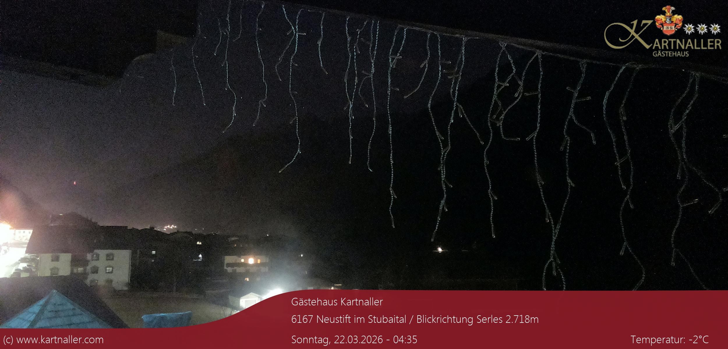 Archiv Foto Webcam Blick Neustift und Serles / Stubaital