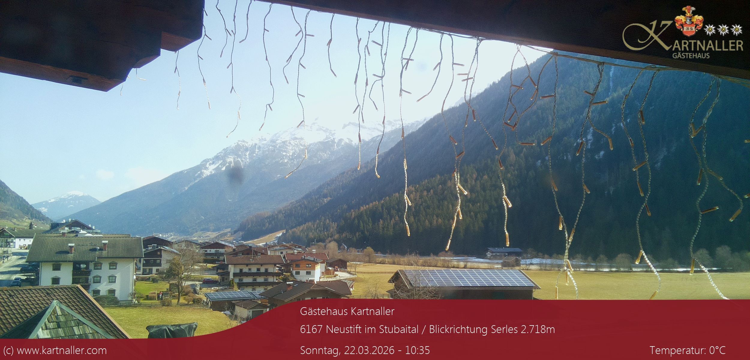 Archiv Foto Webcam Blick Neustift und Serles / Stubaital