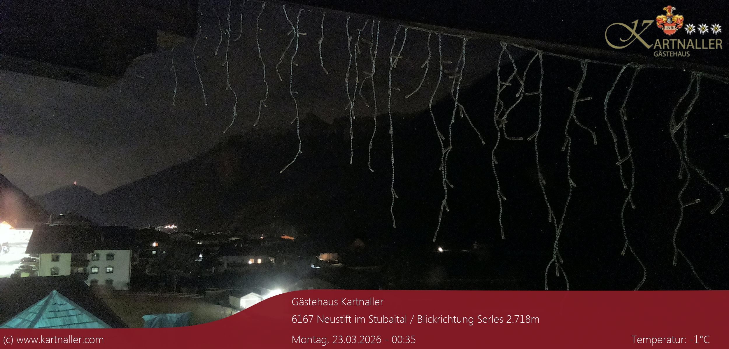 Archived image Webcam View to Neustift and Serles