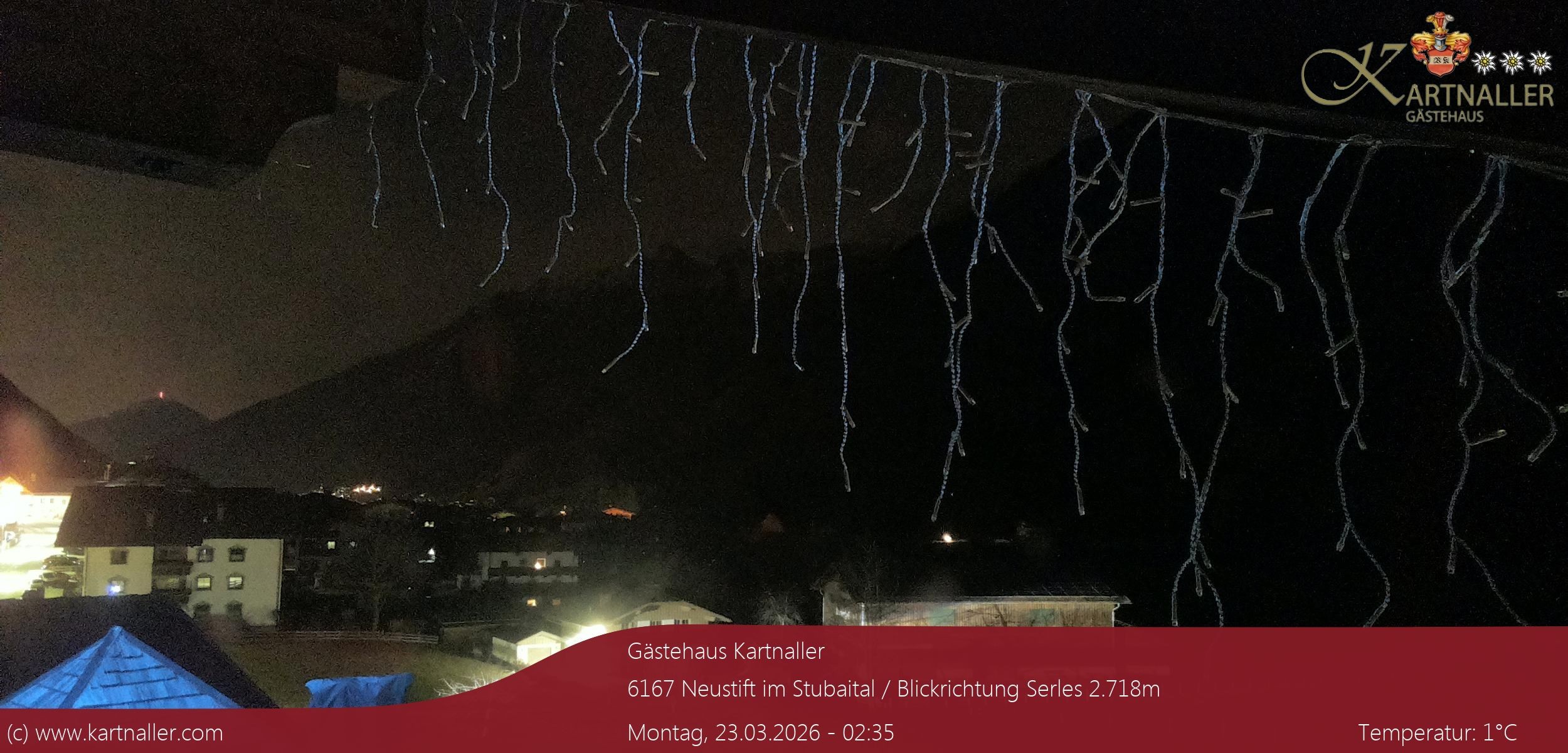 Archiv Foto Webcam Blick Neustift und Serles / Stubaital