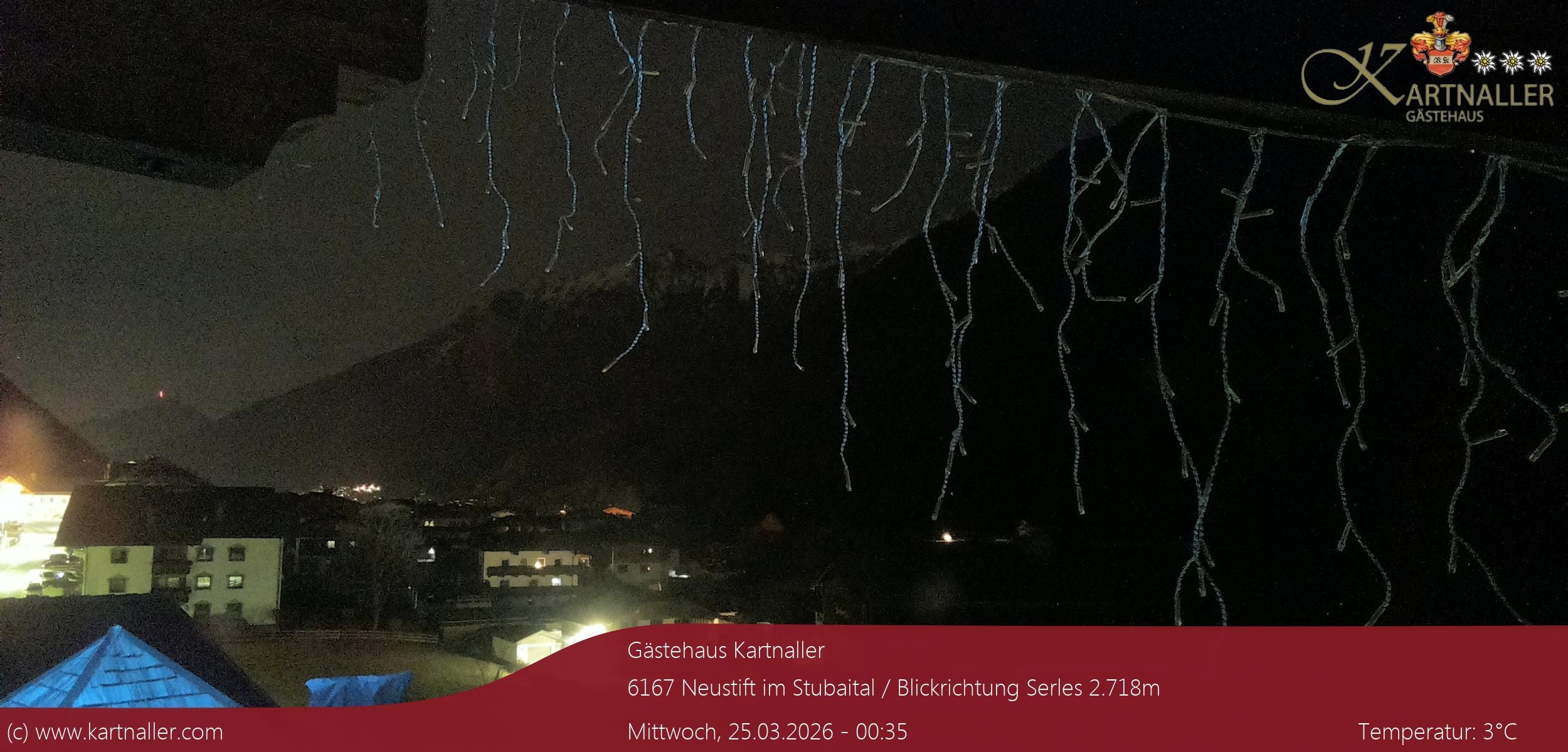 Archiv Foto Webcam Blick Neustift und Serles / Stubaital