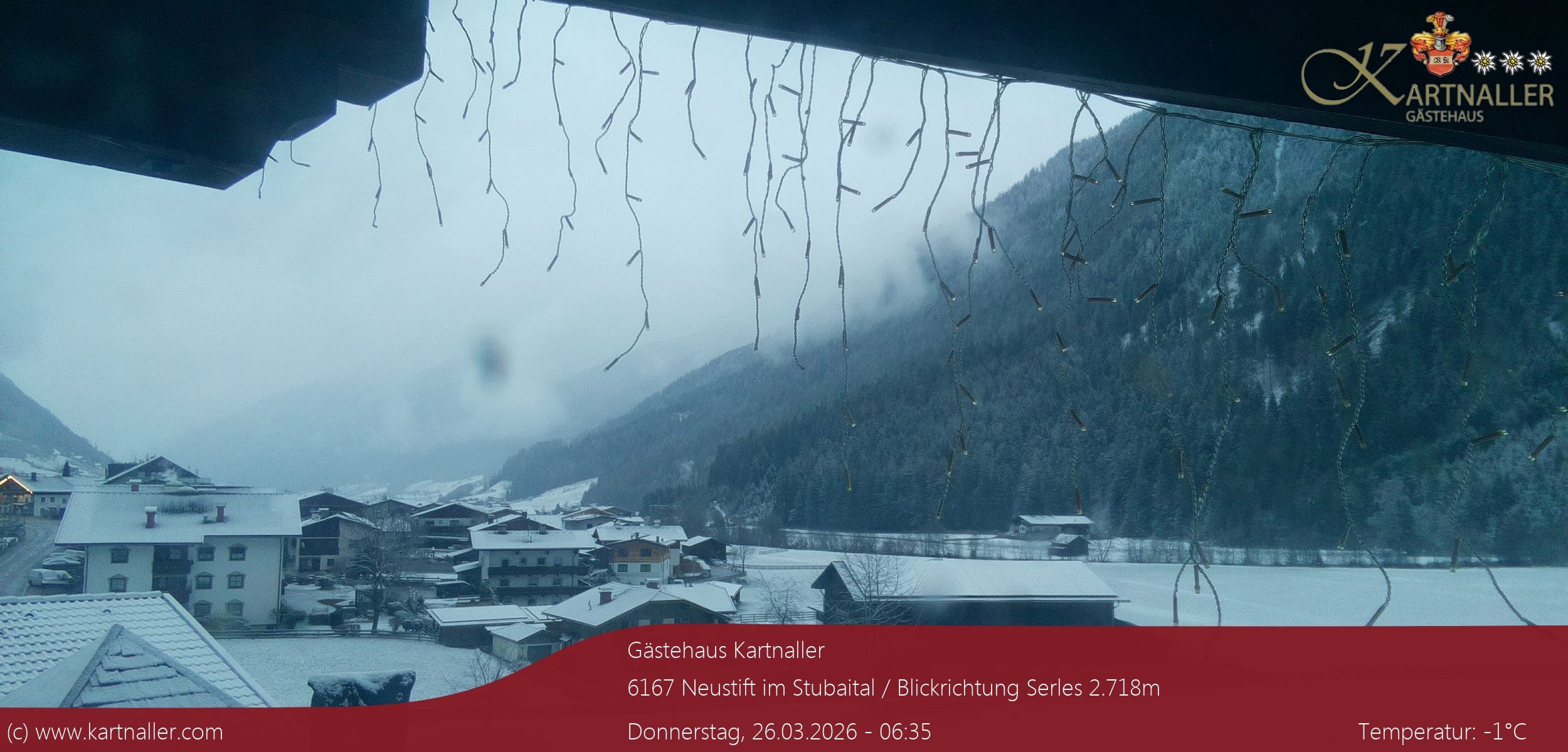 Archiv Foto Webcam Blick Neustift und Serles / Stubaital