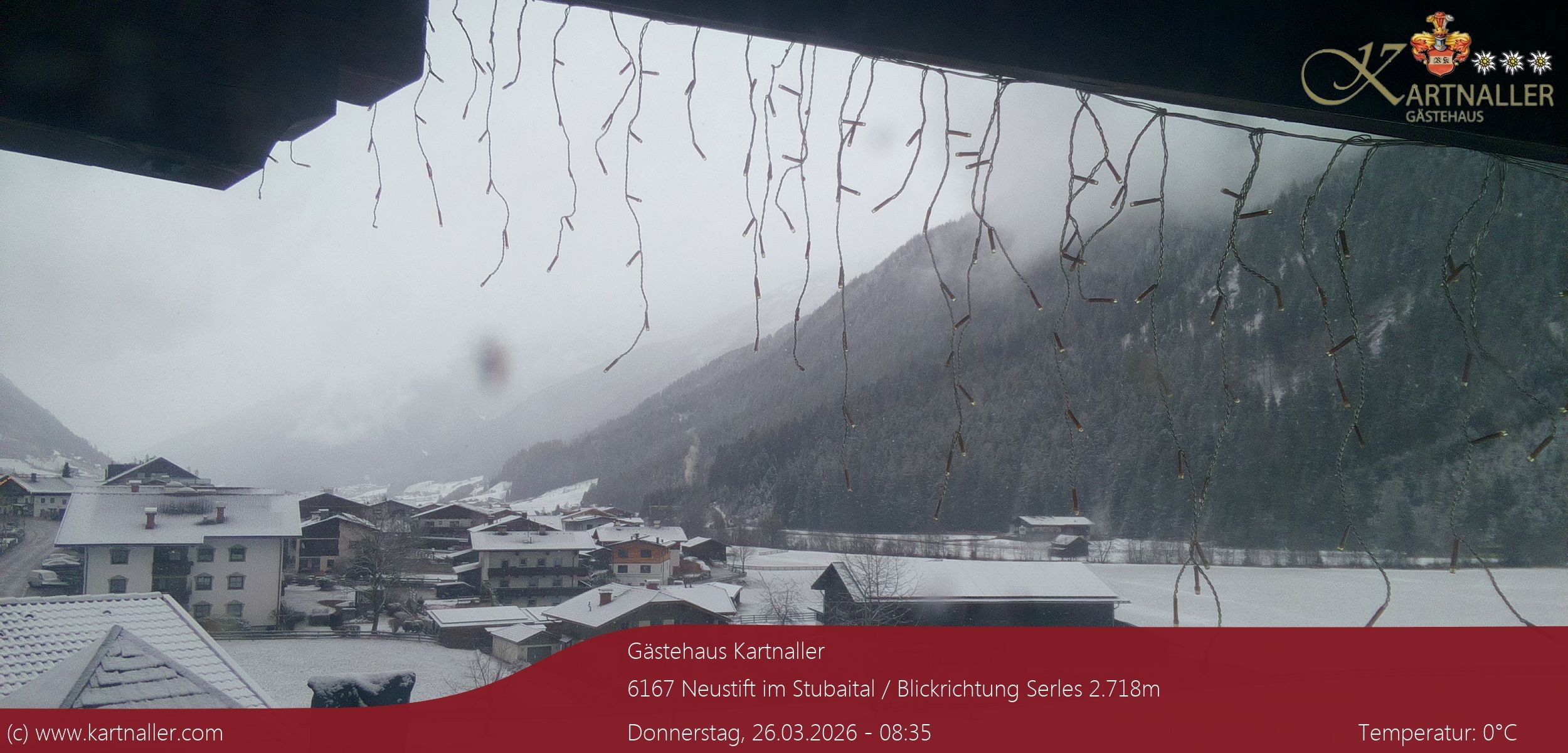 Archiv Foto Webcam Blick Neustift und Serles / Stubaital