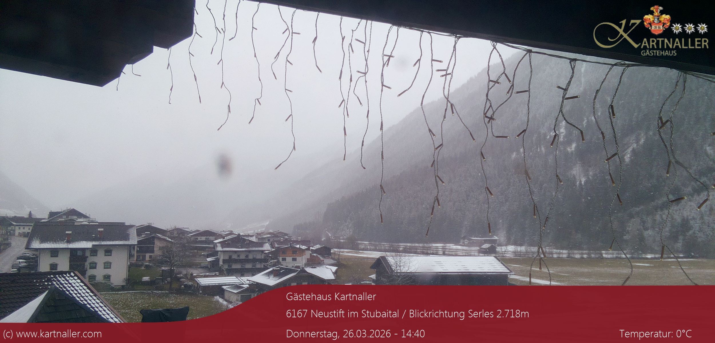 Archiv Foto Webcam Blick Neustift und Serles / Stubaital
