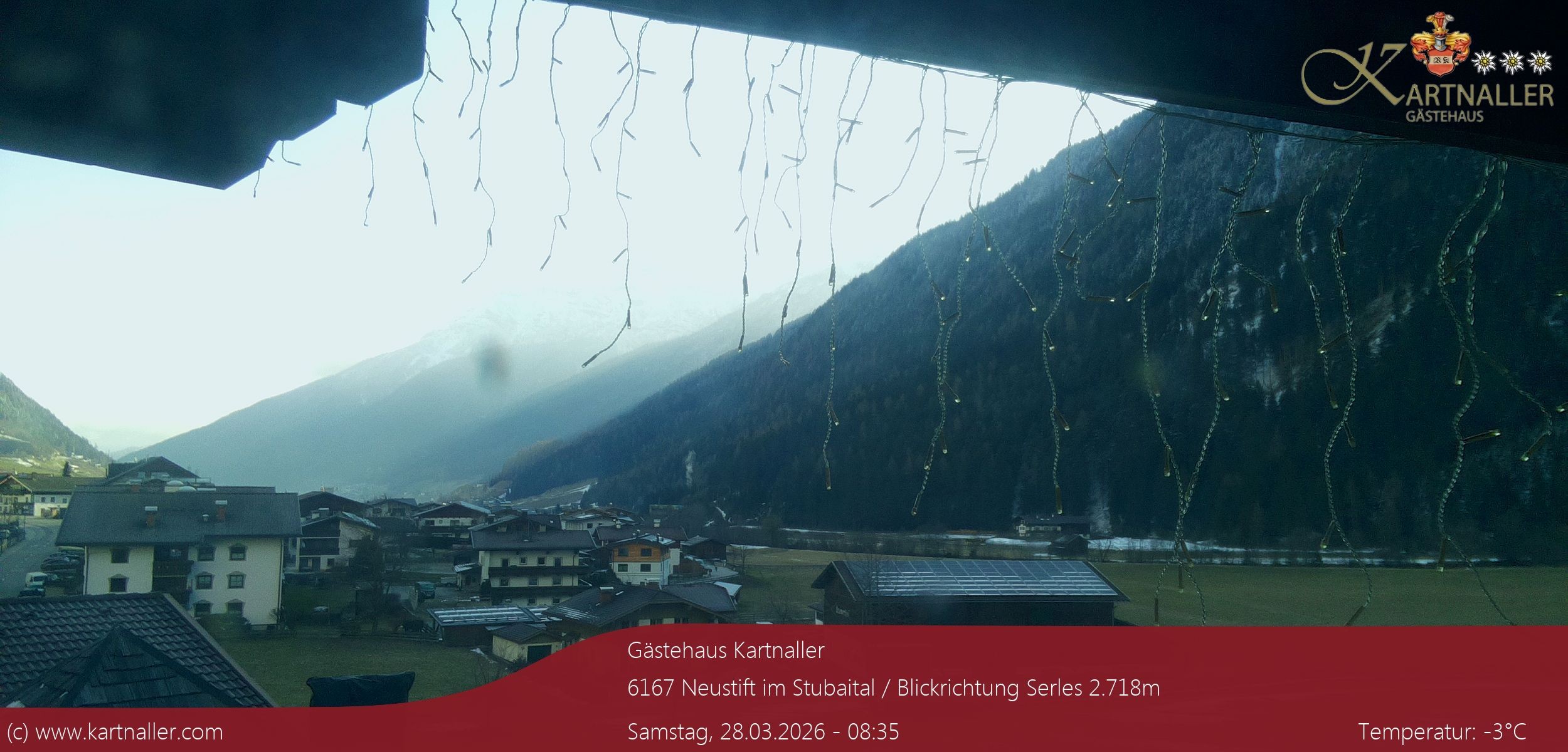 Archiv Foto Webcam Blick Neustift und Serles / Stubaital