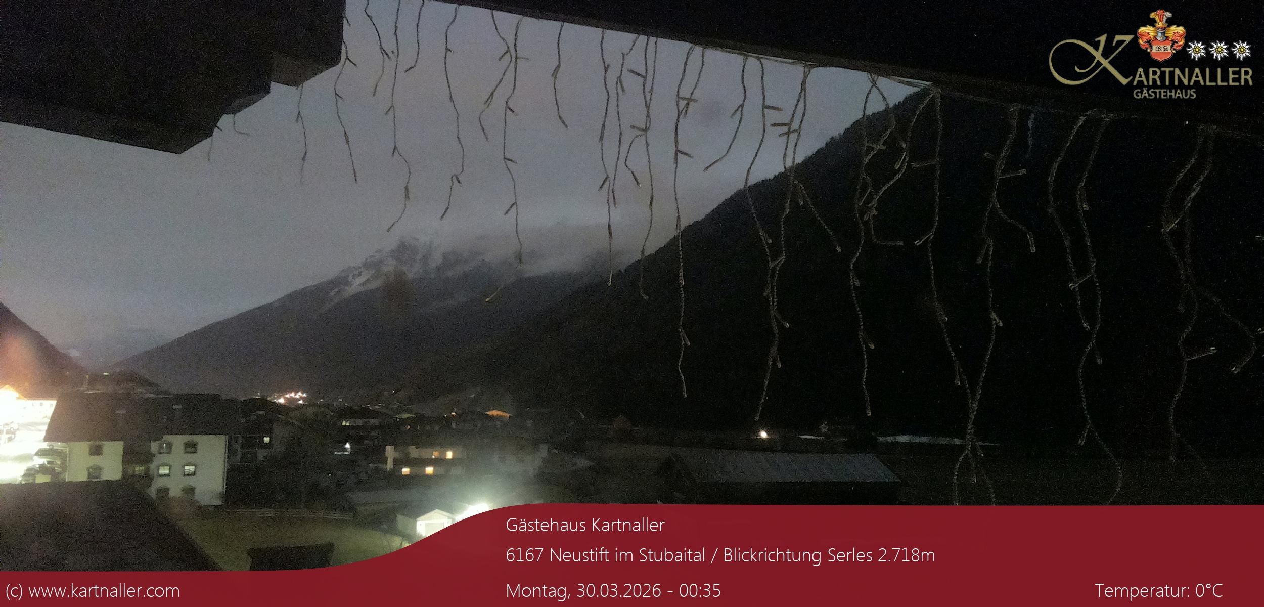 Archiv Foto Webcam Blick Neustift und Serles / Stubaital