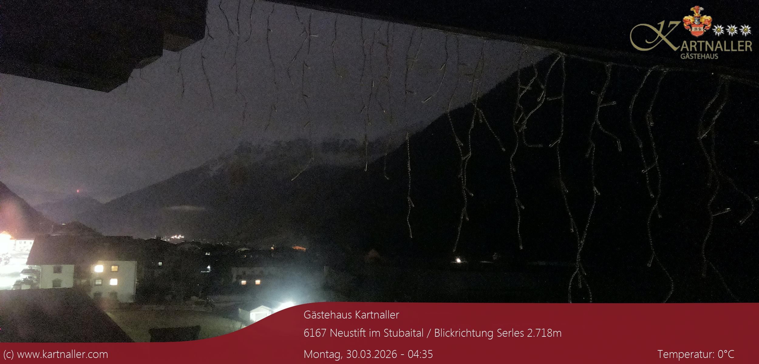 Archiv Foto Webcam Blick Neustift und Serles / Stubaital