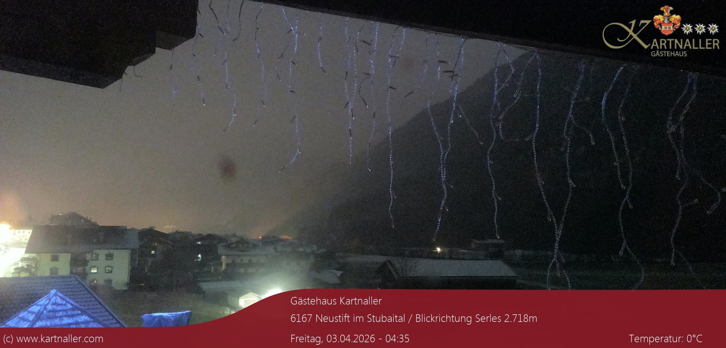 Archiv Foto Webcam Blick Neustift und Serles / Stubaital