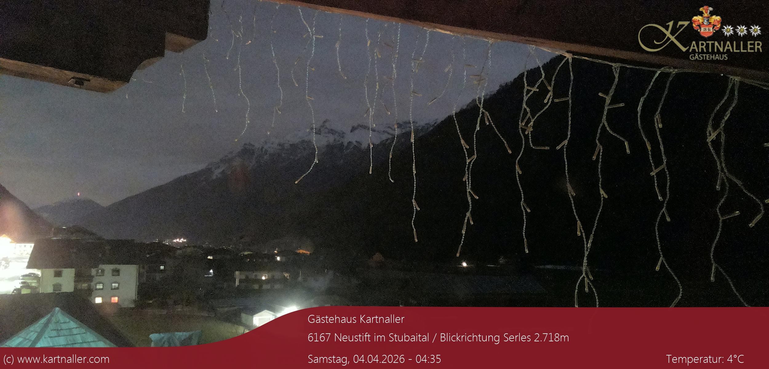 Archived image Webcam View to Neustift and Serles