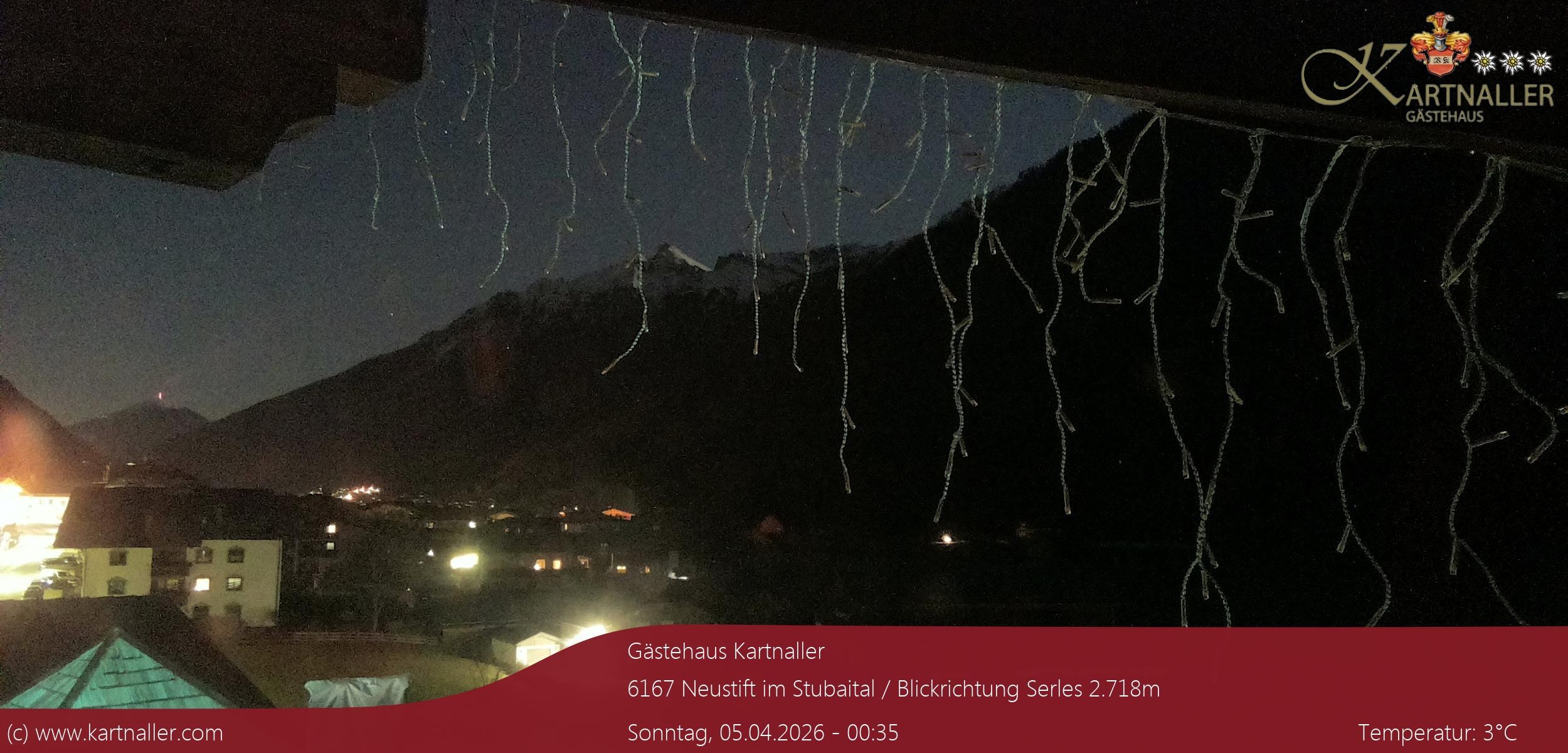 Archived image Webcam View to Neustift and Serles