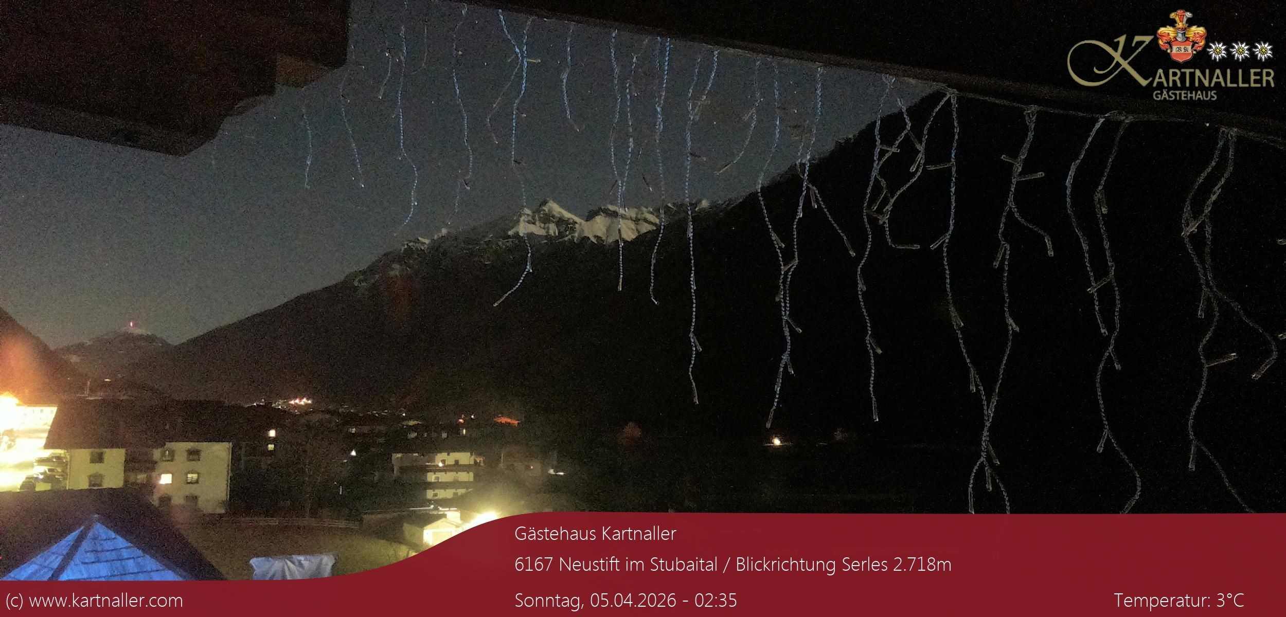 Archived image Webcam View to Neustift and Serles