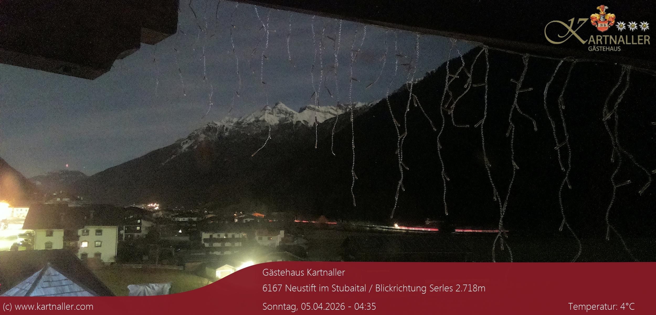 Archived image Webcam View to Neustift and Serles