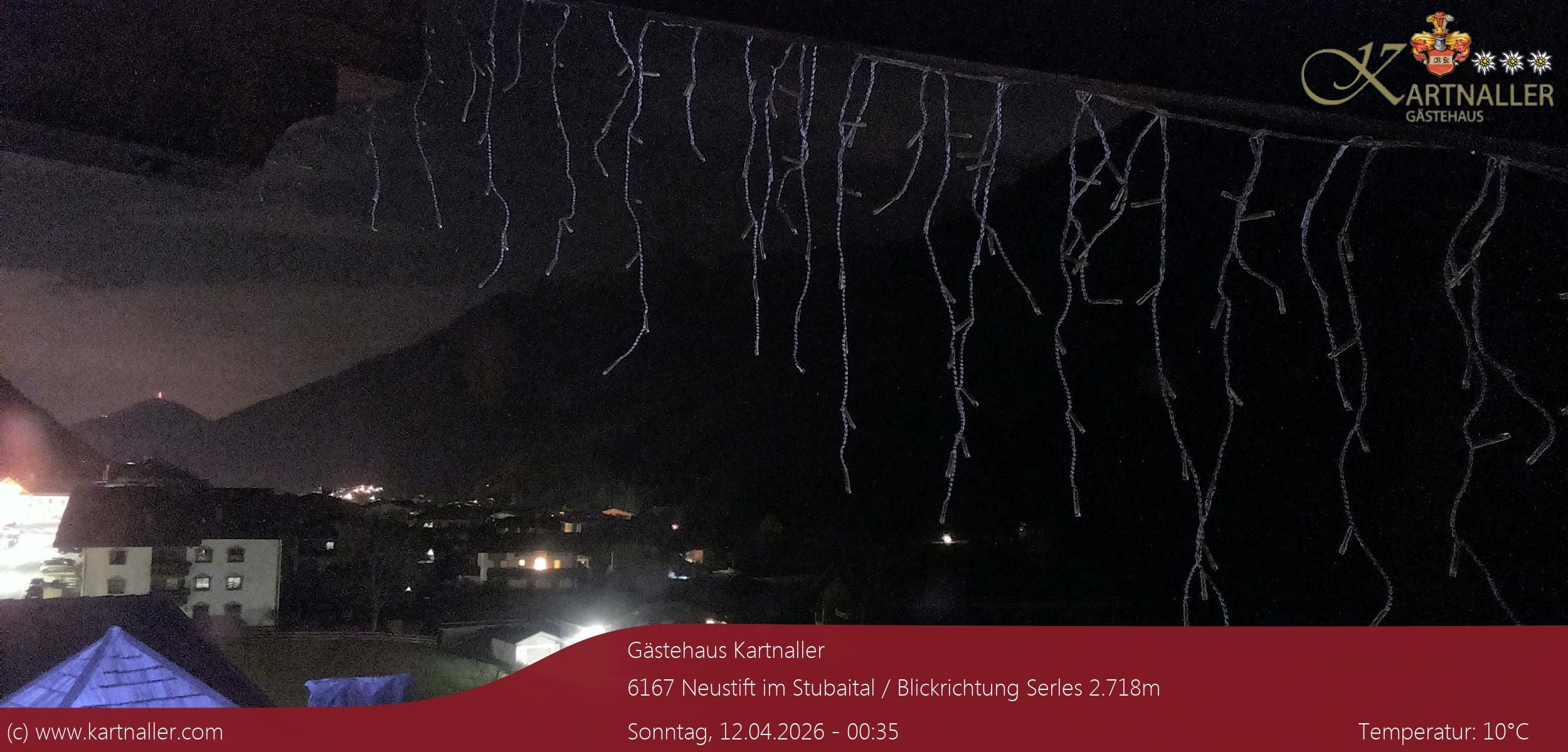 Archived image Webcam View to Neustift and Serles