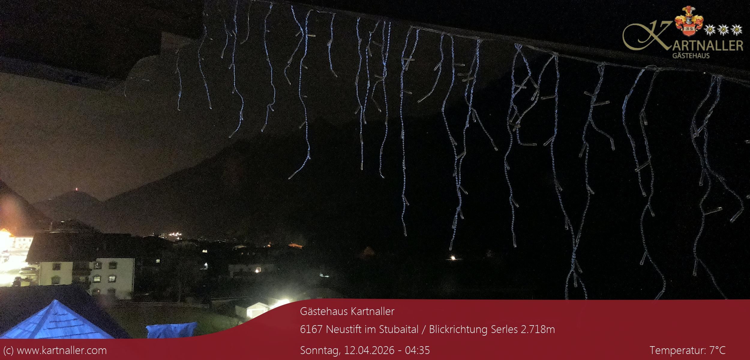 Archived image Webcam View to Neustift and Serles